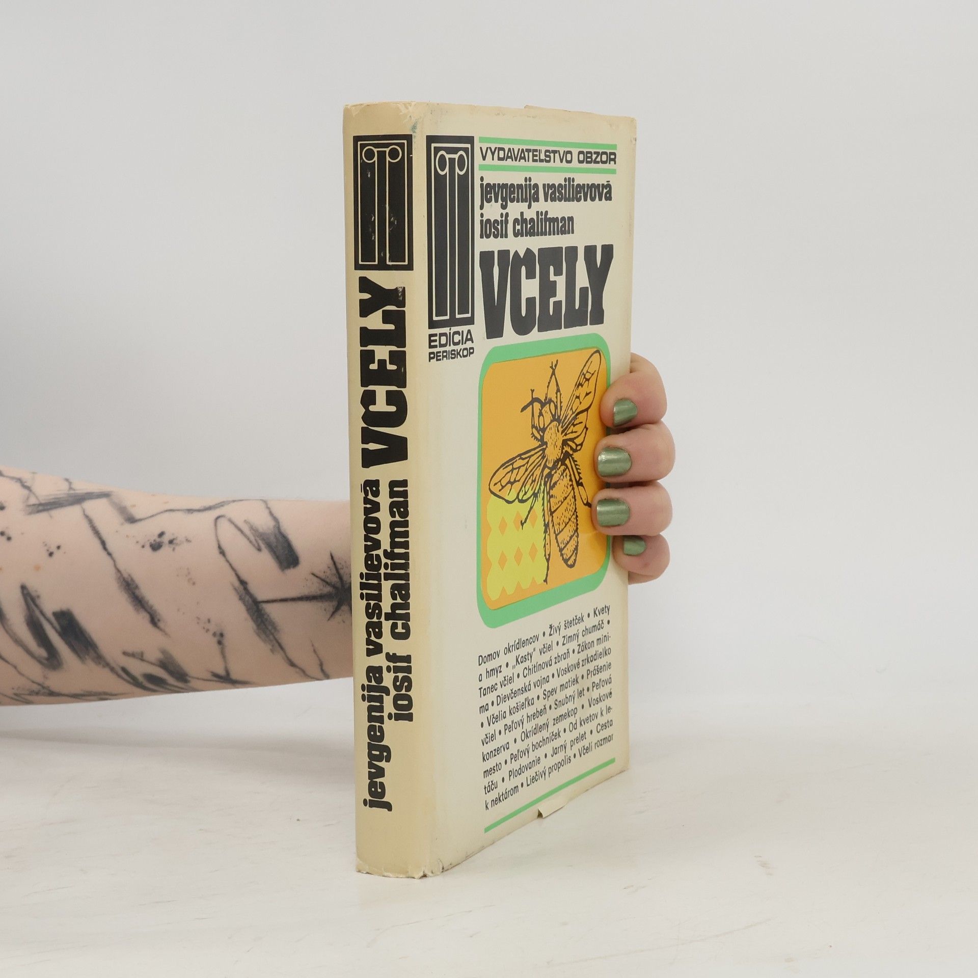 Jevgenia Vasilievová Včely