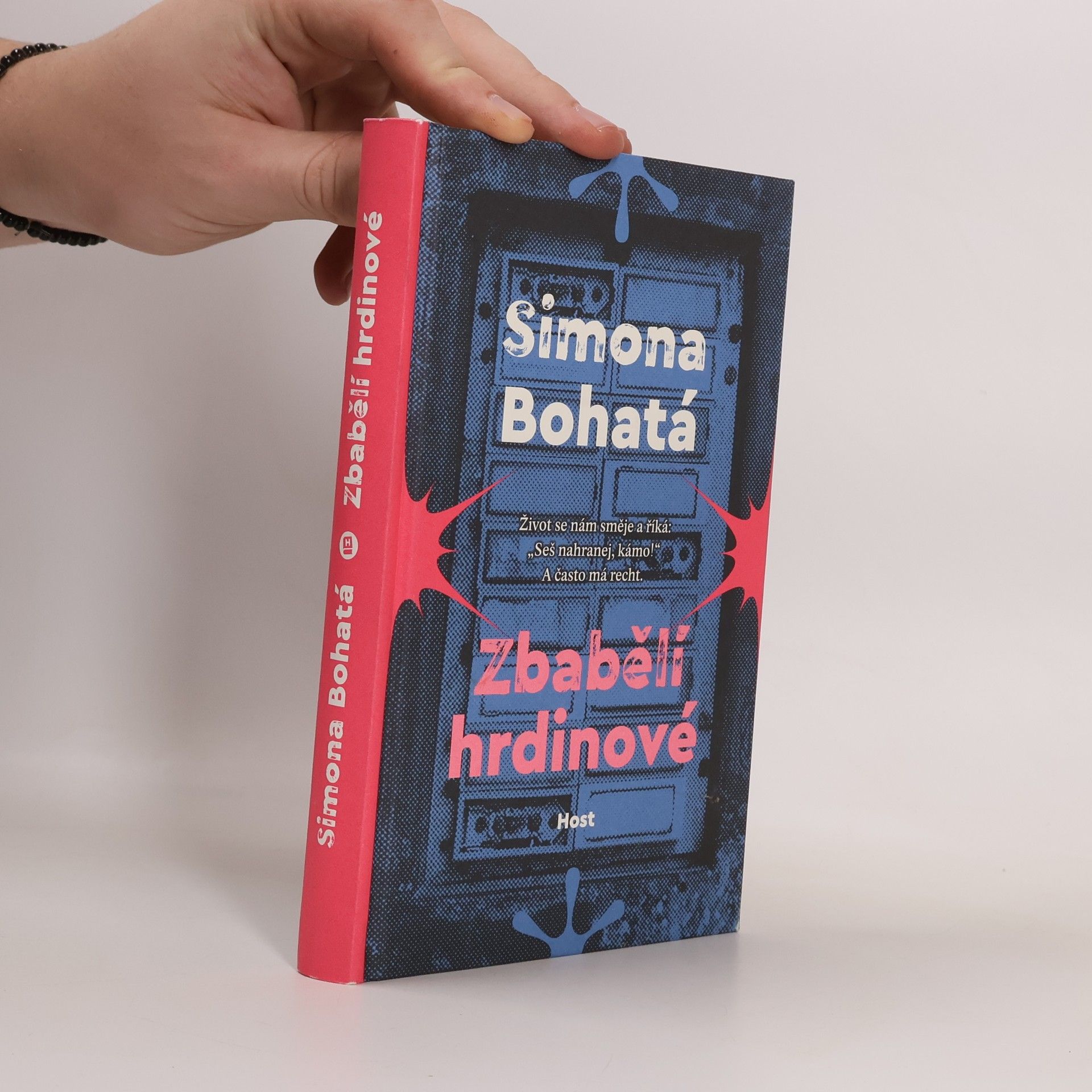 Simona Bohatá Zbabělí hrdinové