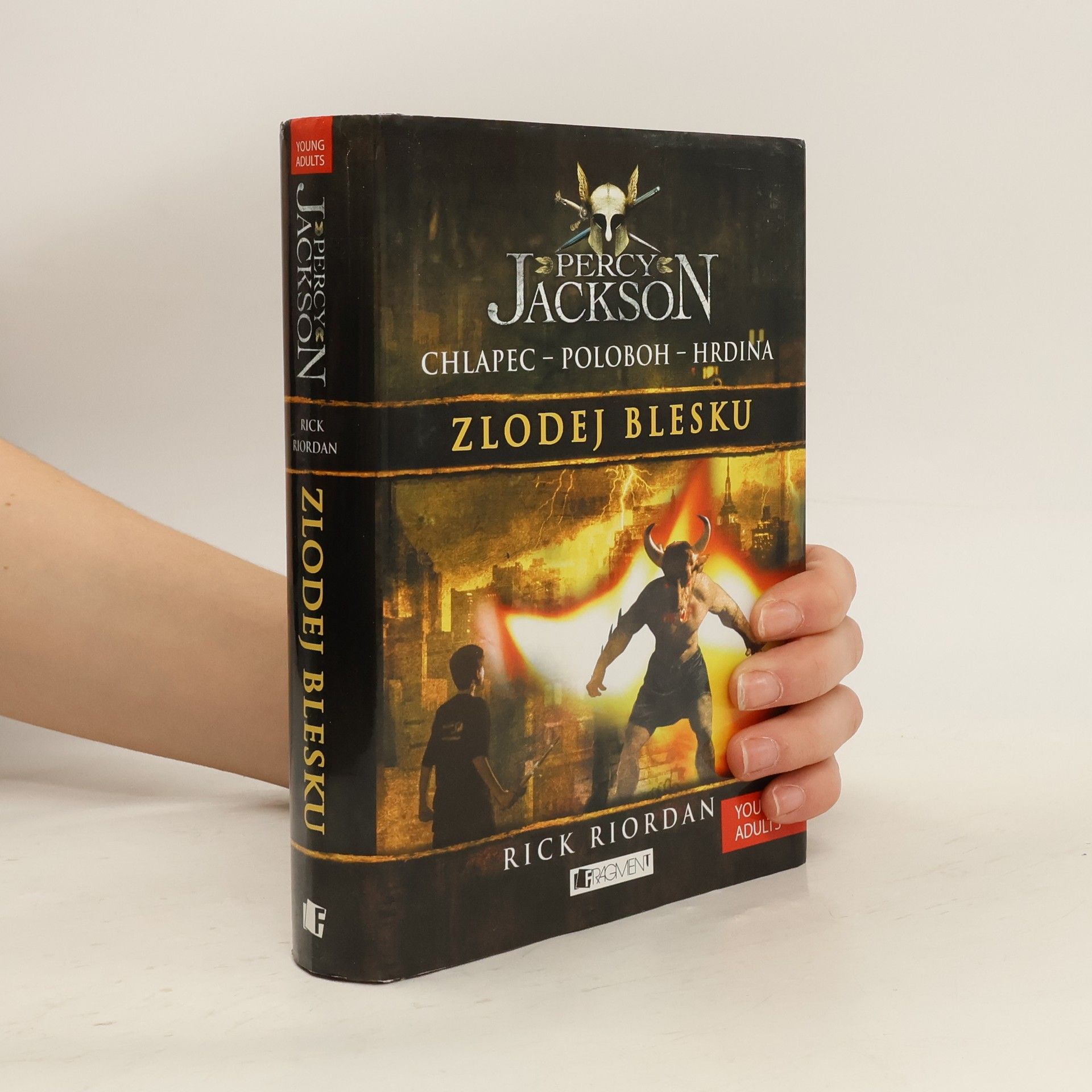 Rick Riordan Percy Jackson: Zlodej blesku
