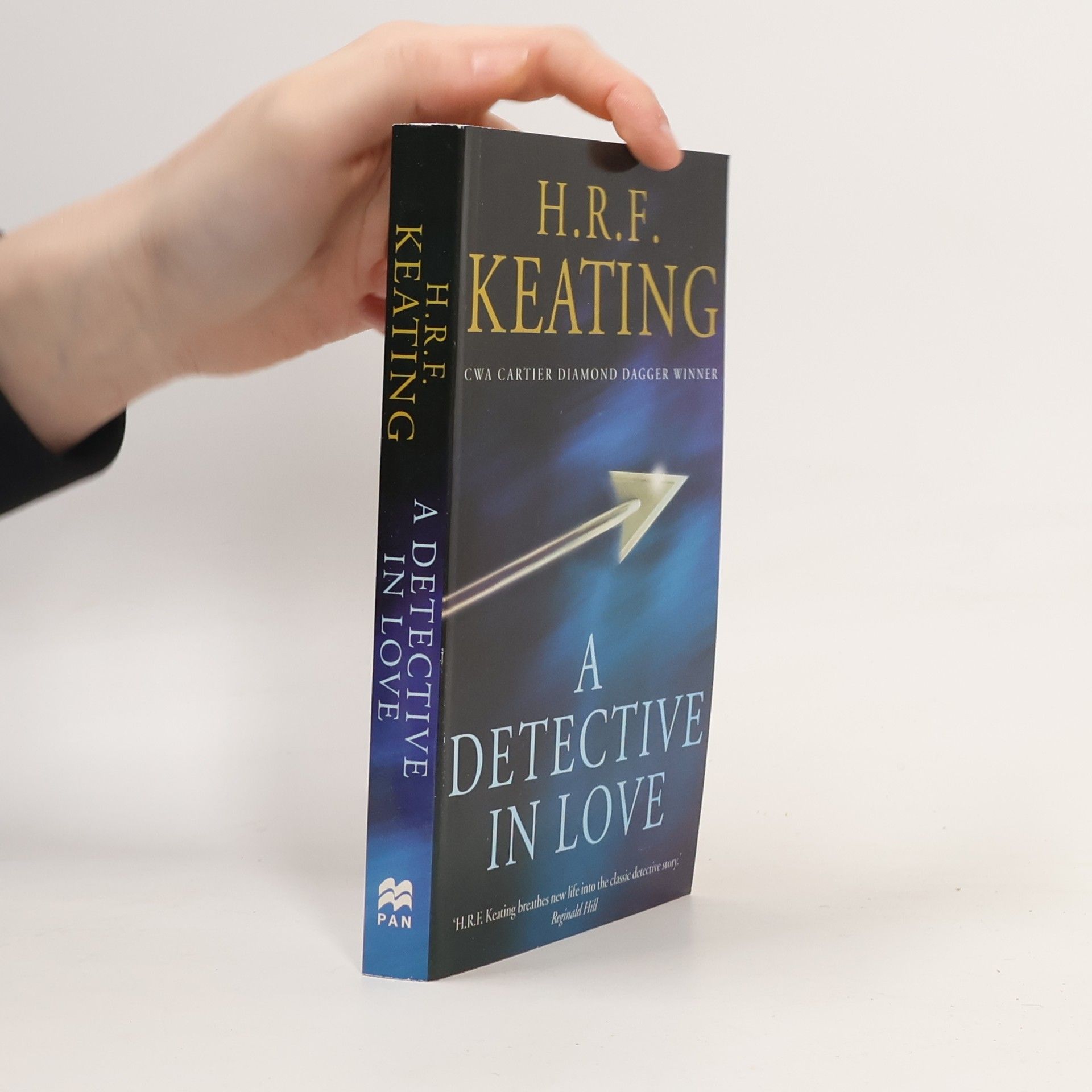 H. R. F. Keating A Detective in Love