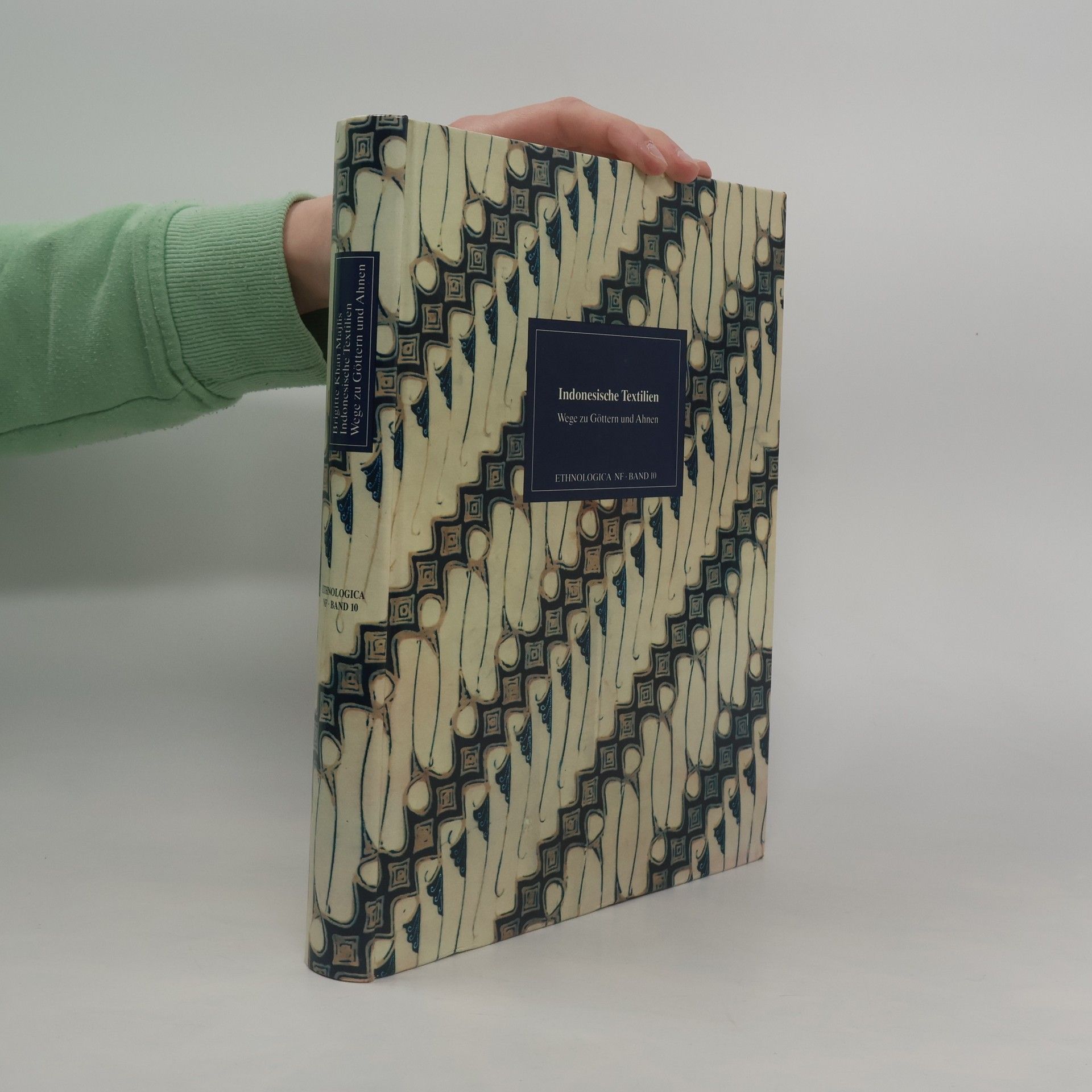 Brigitte Khan Majlis Indonesische Textilien