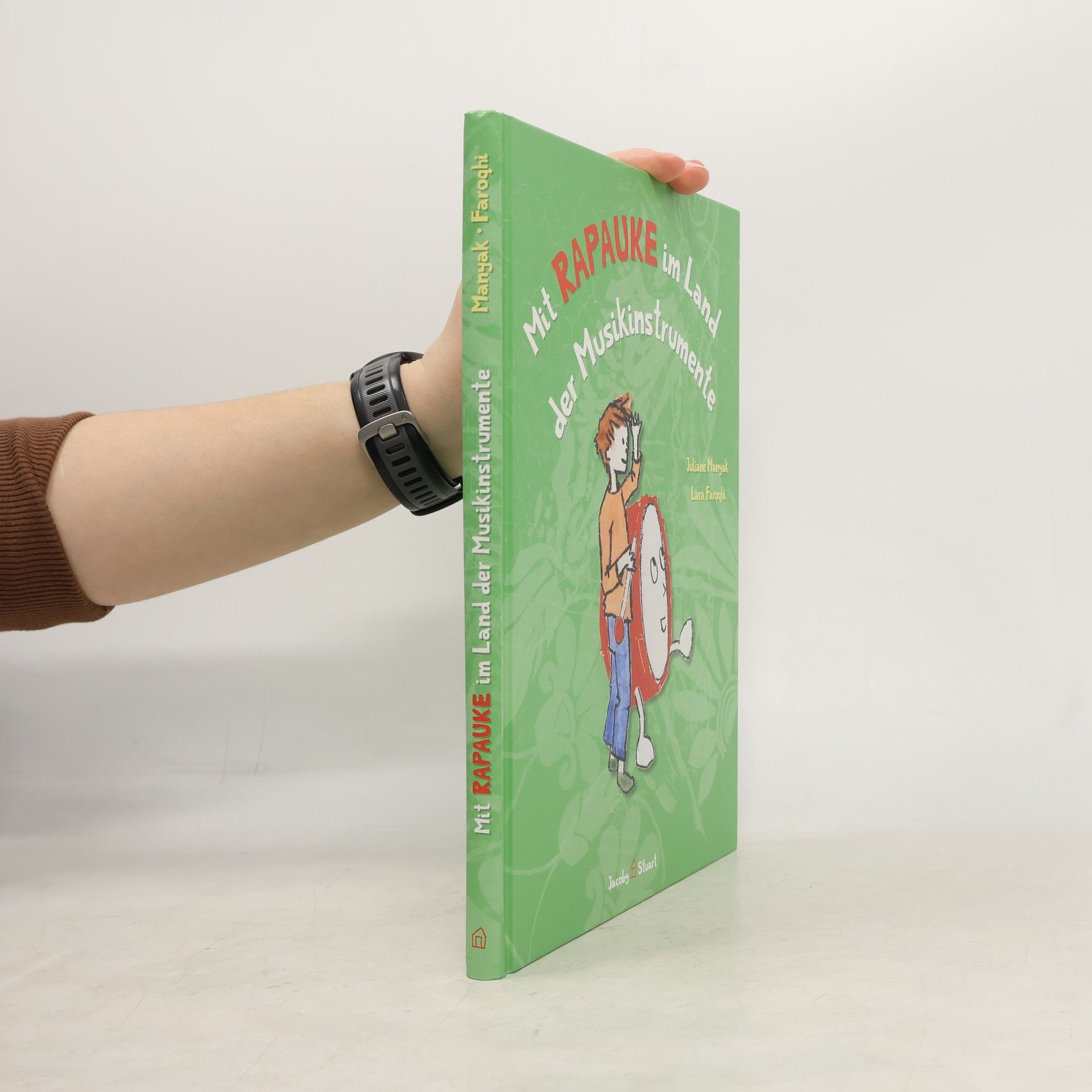 Juliane Manyak Mit Rapauke im Land der Musikinstrumente