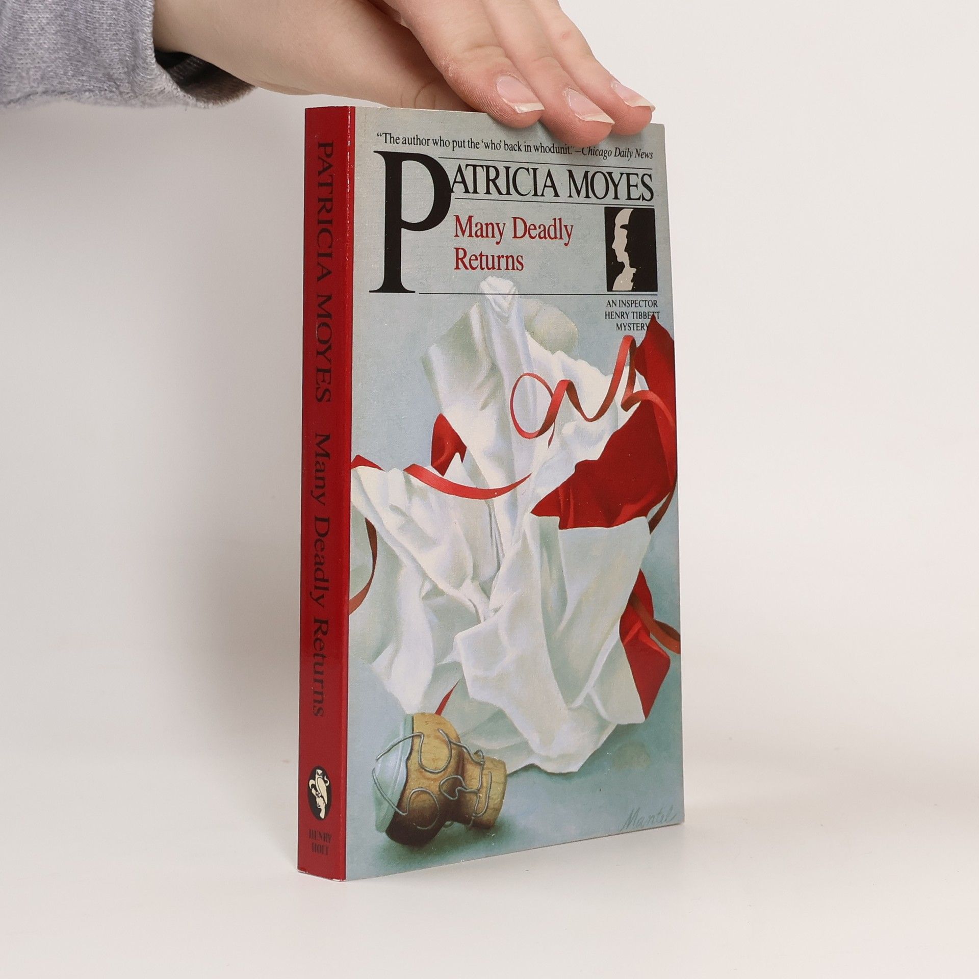 Patricia Moyes Many Deadly Returns