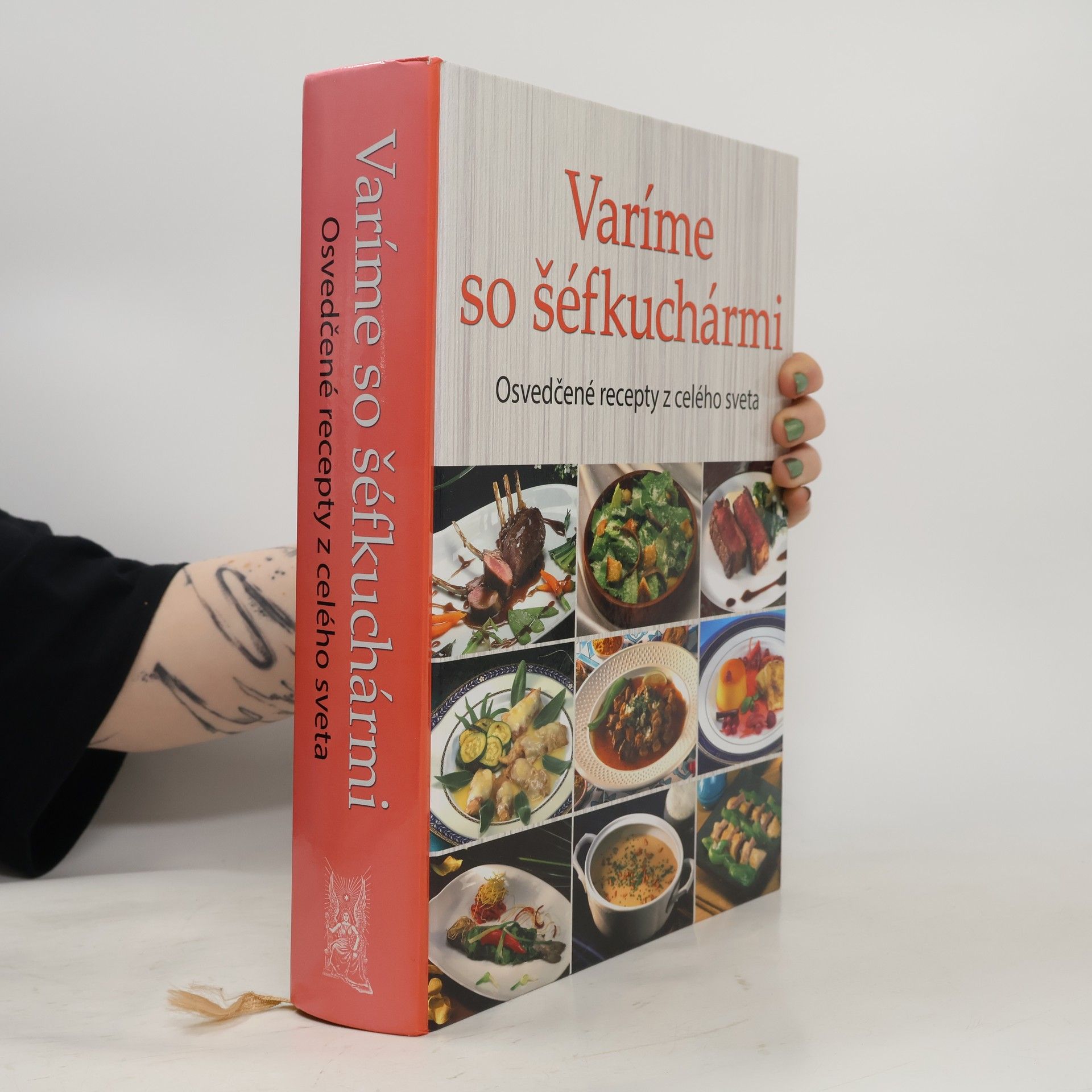 Various authors Varíme so šéfkuchármi