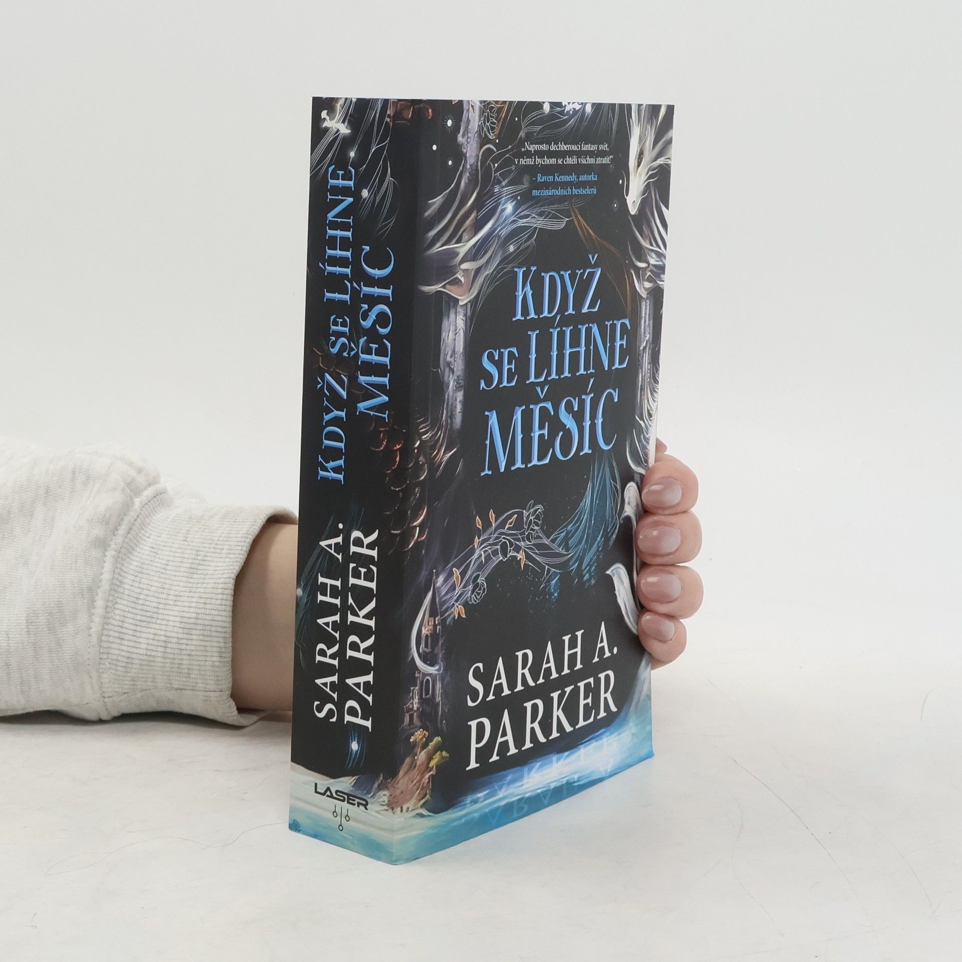 Aleš Procházka Když se líhne měsíc