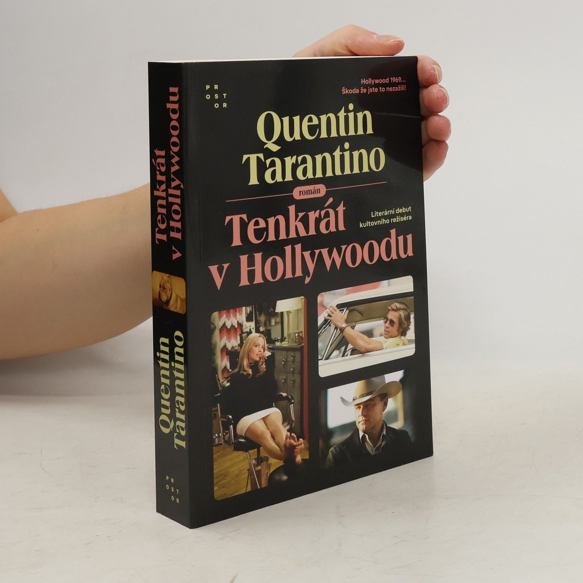 Quentin Tarantino Tenkrát v Hollywoodu : román