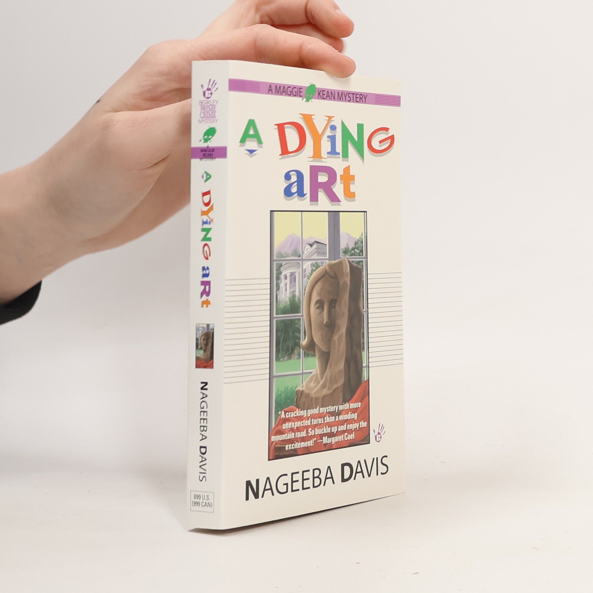 Nageeba Davis Maggie Kean Mysteries: A Dying Art