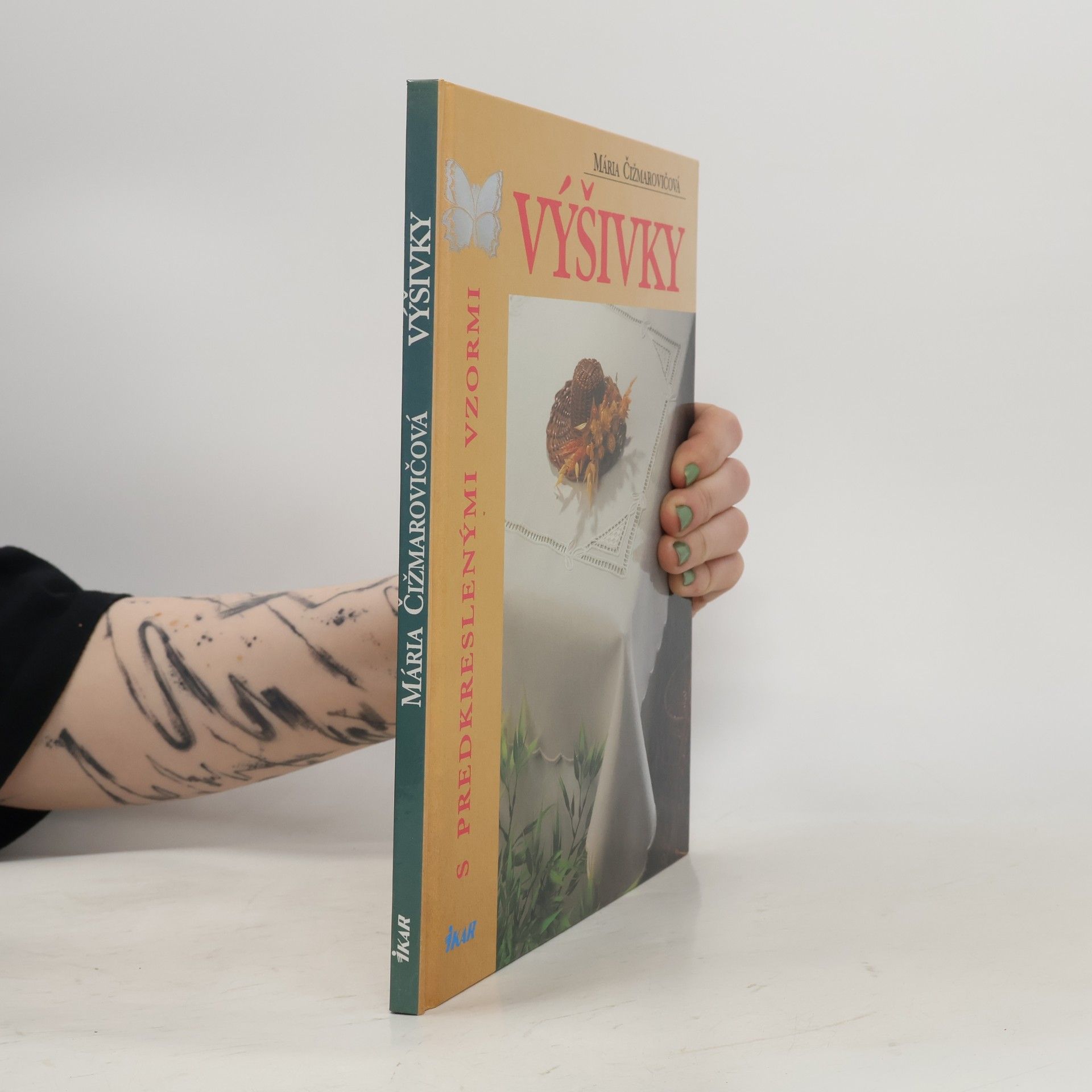 Mária Čižmarovičová Výšivky