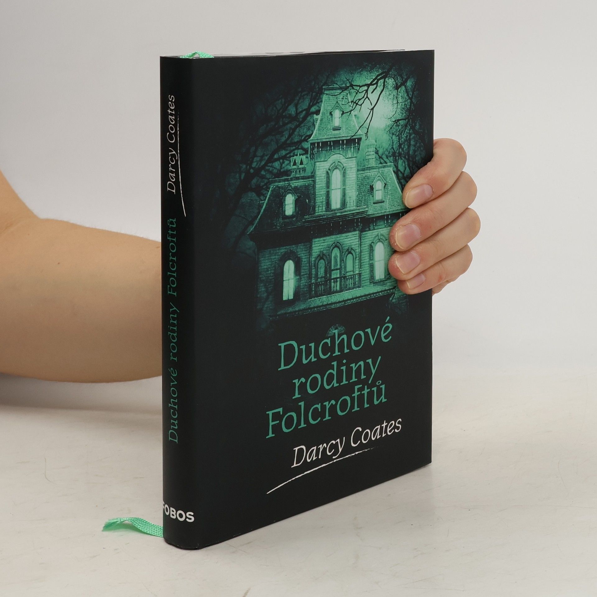 Darcy Coates Duchové rodiny Folcroftů