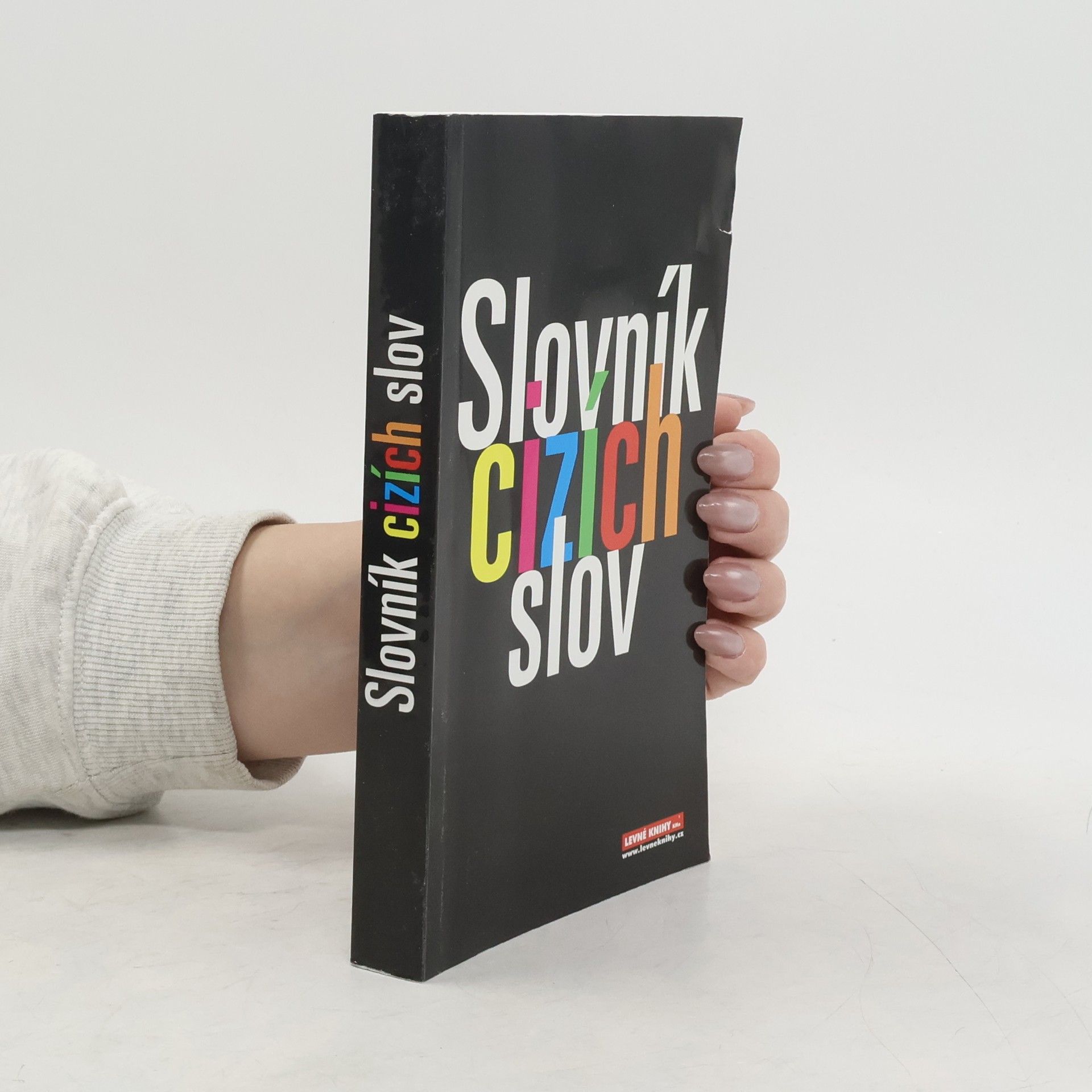 Autorenkollektiv Slovník cizích slov