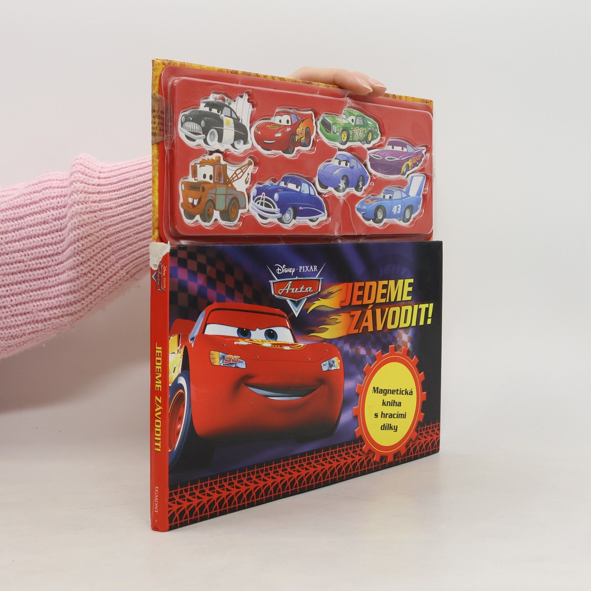 Walt Disney Auta - Jedeme závodit!