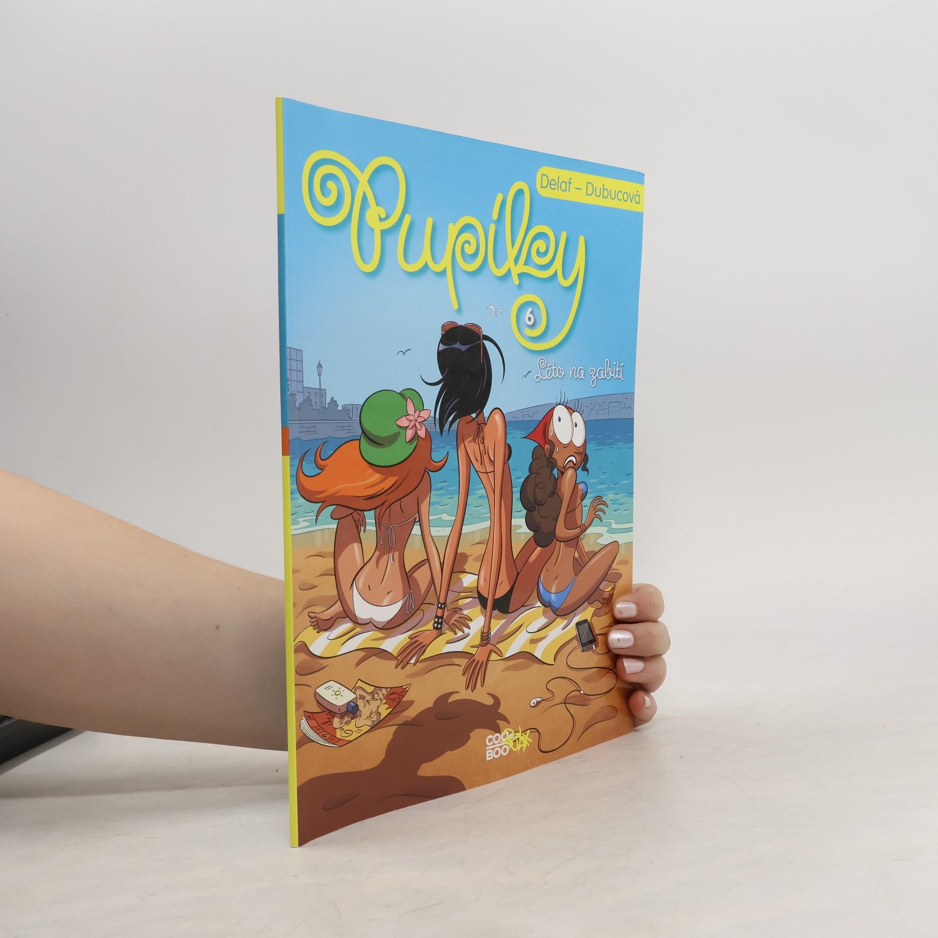 Pupíky: Léto na zabití