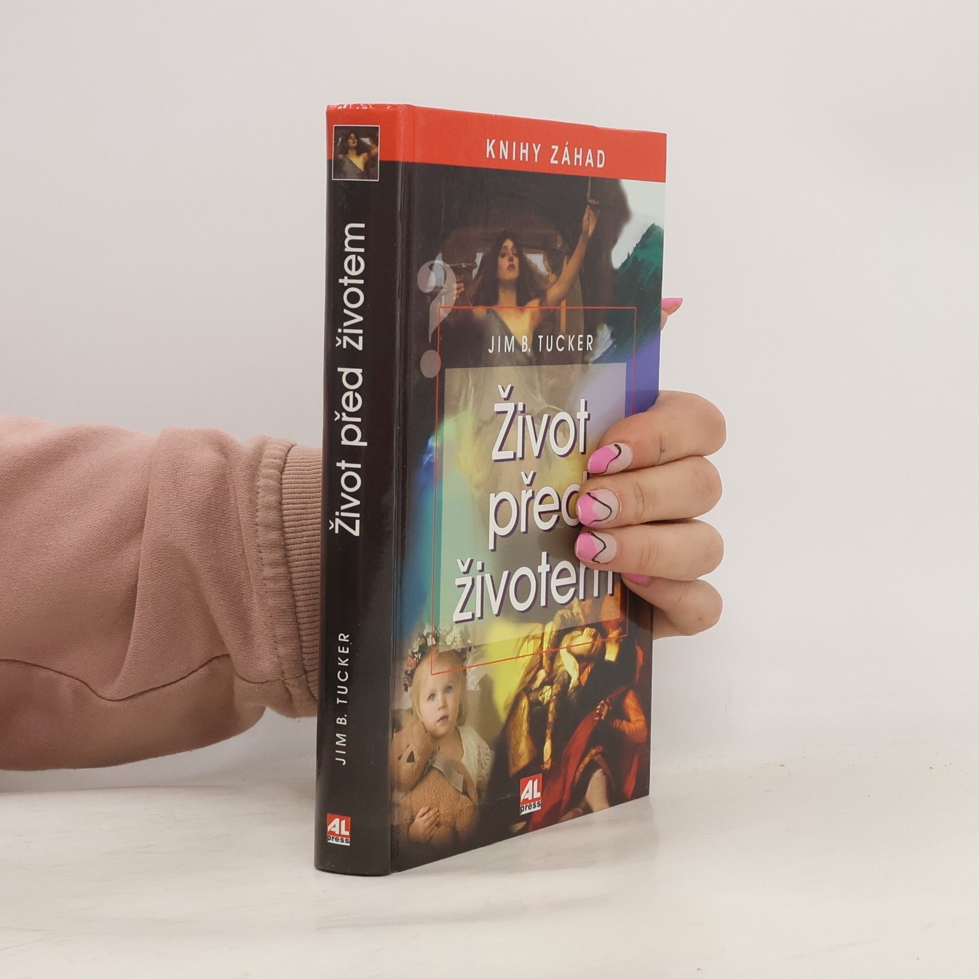 Jim B. Tucker Život před životem