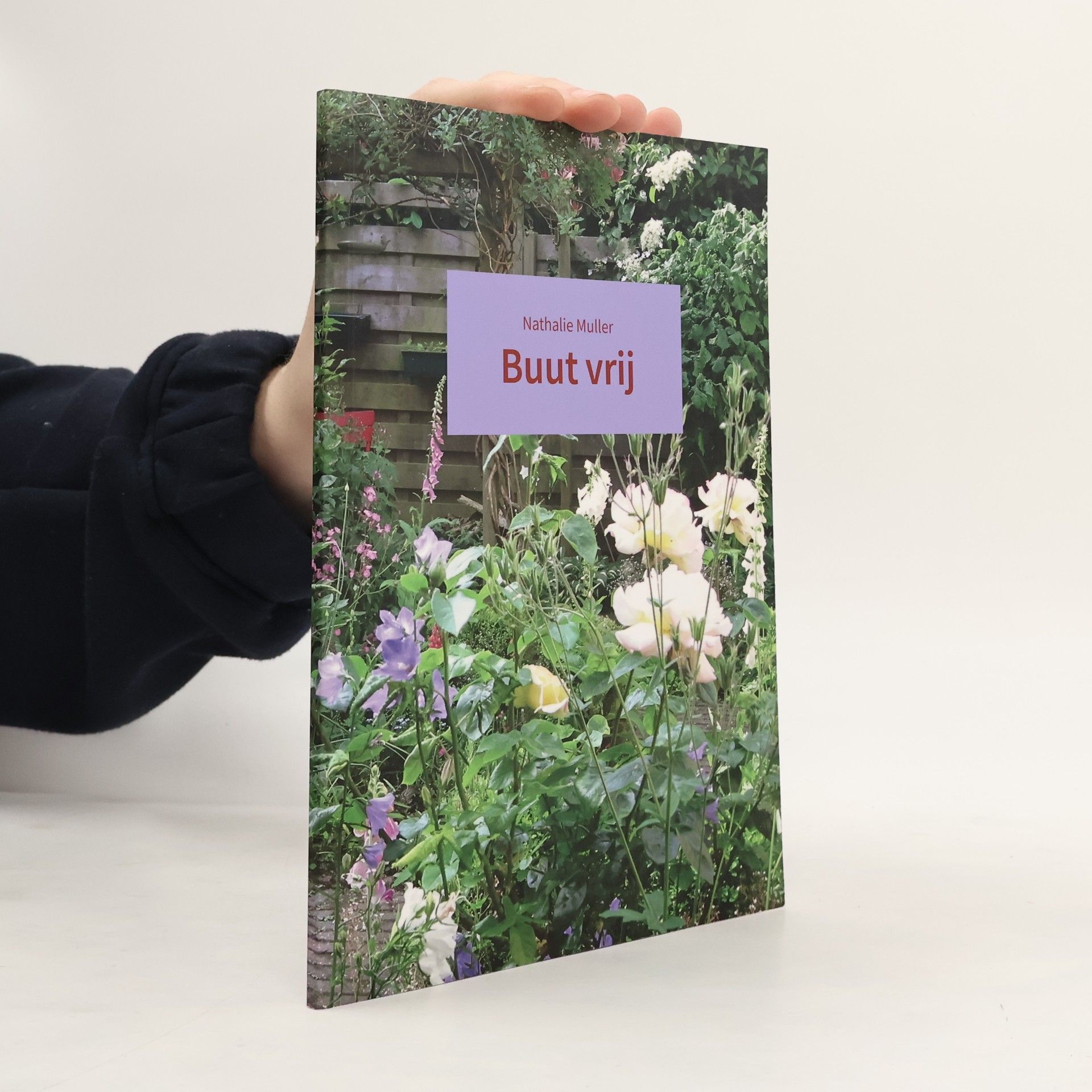 Nathalie Müller Buut vrij