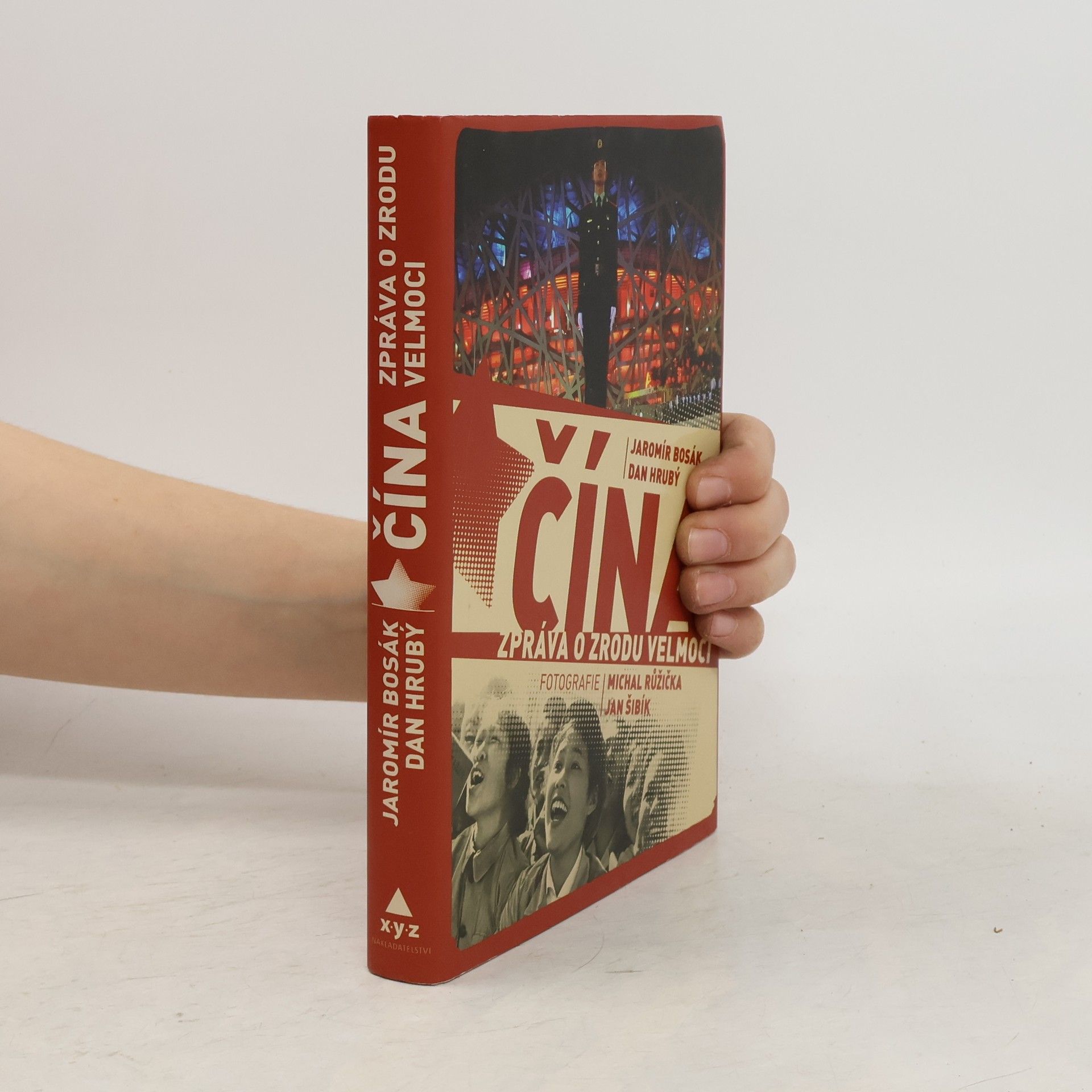 Čína. Zpráva o zrodu velmoci