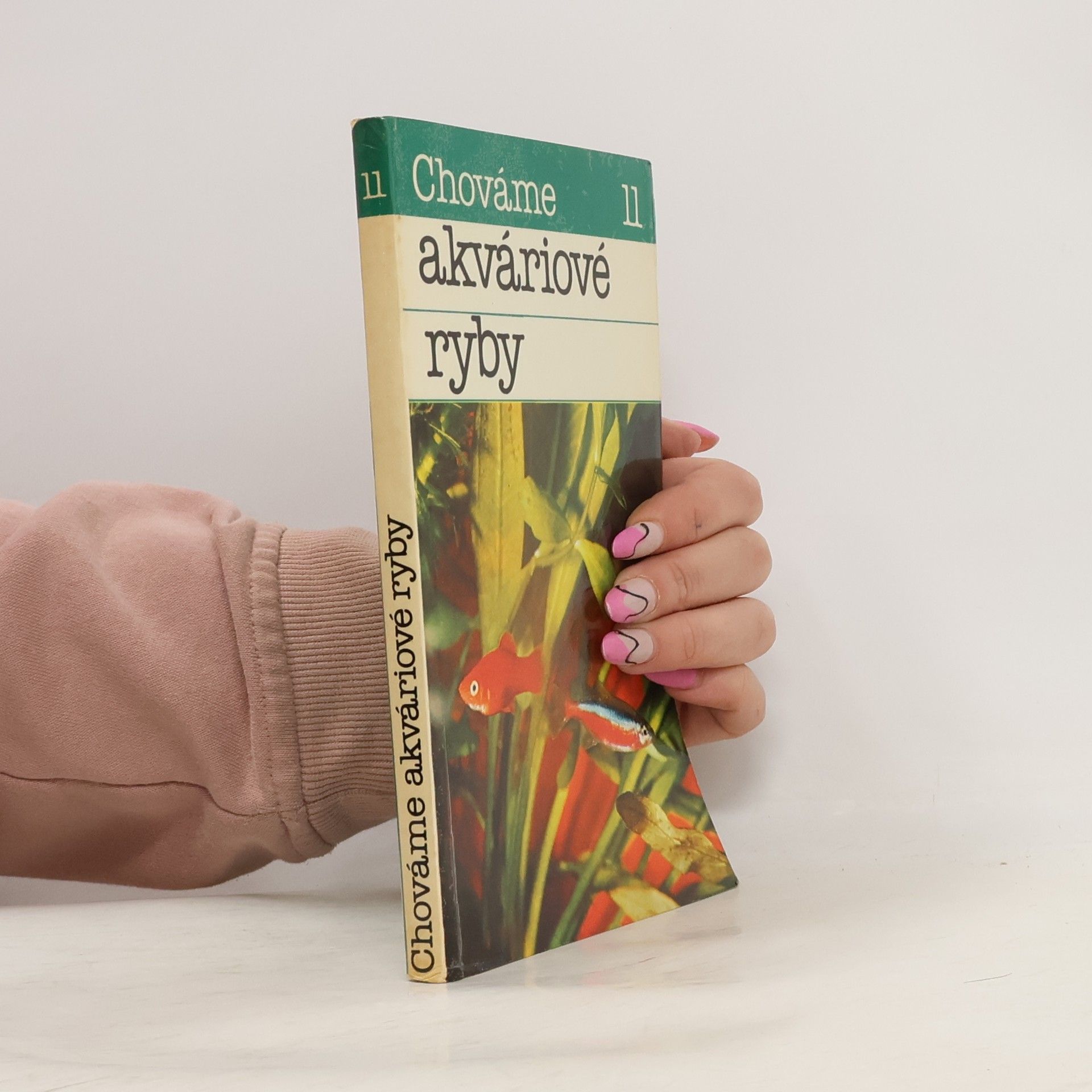 Jaroslav Černý Chováme akváriové ryby