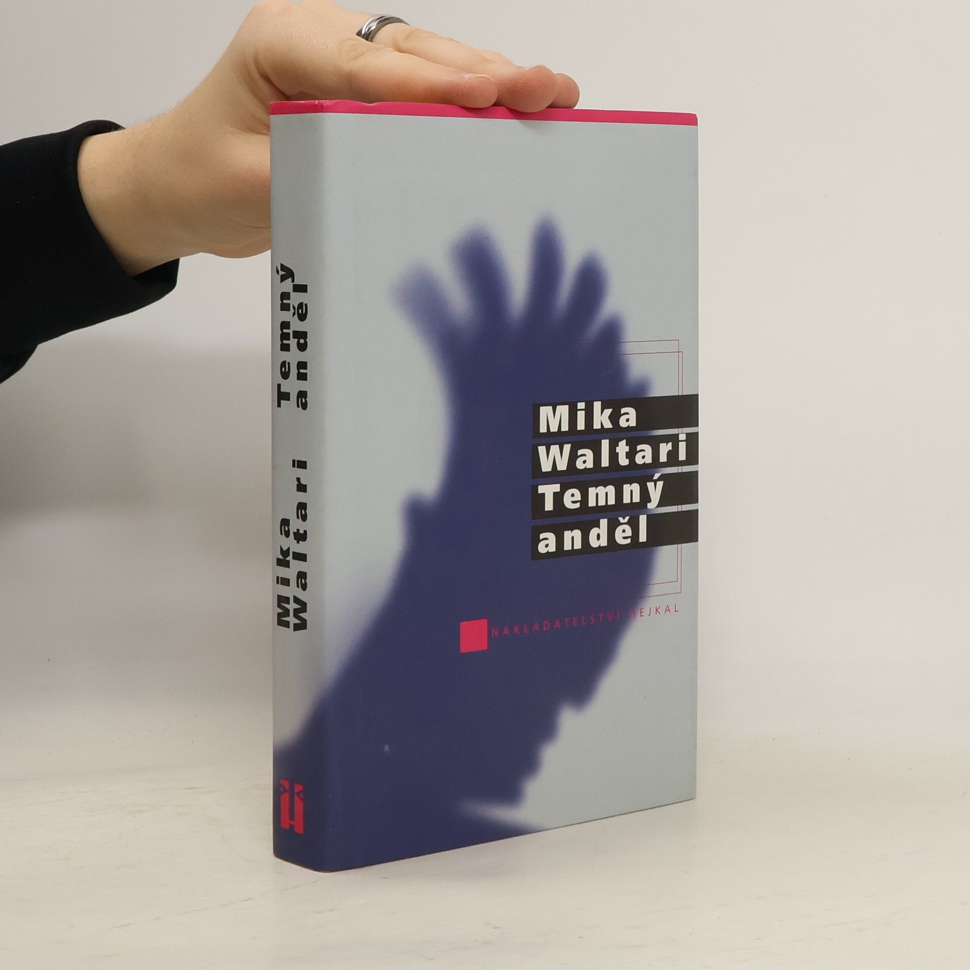 Mika Waltari Temný anděl