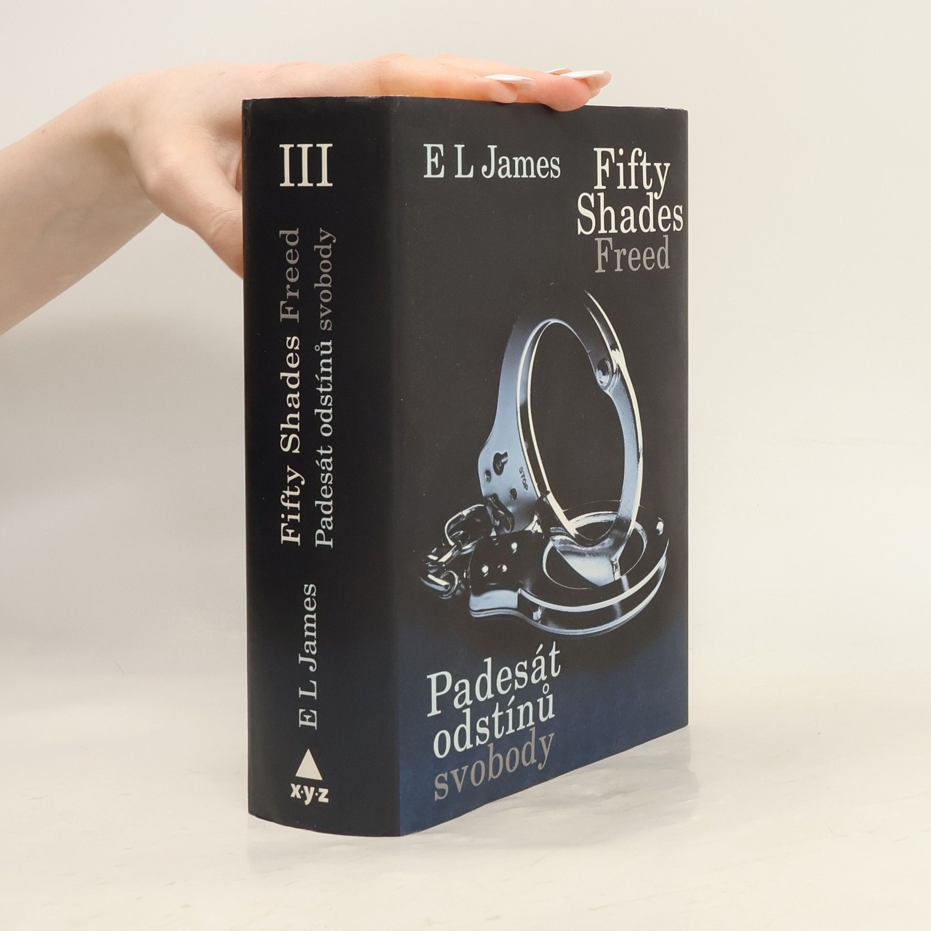 E. L. James Padesát odstínů svobody