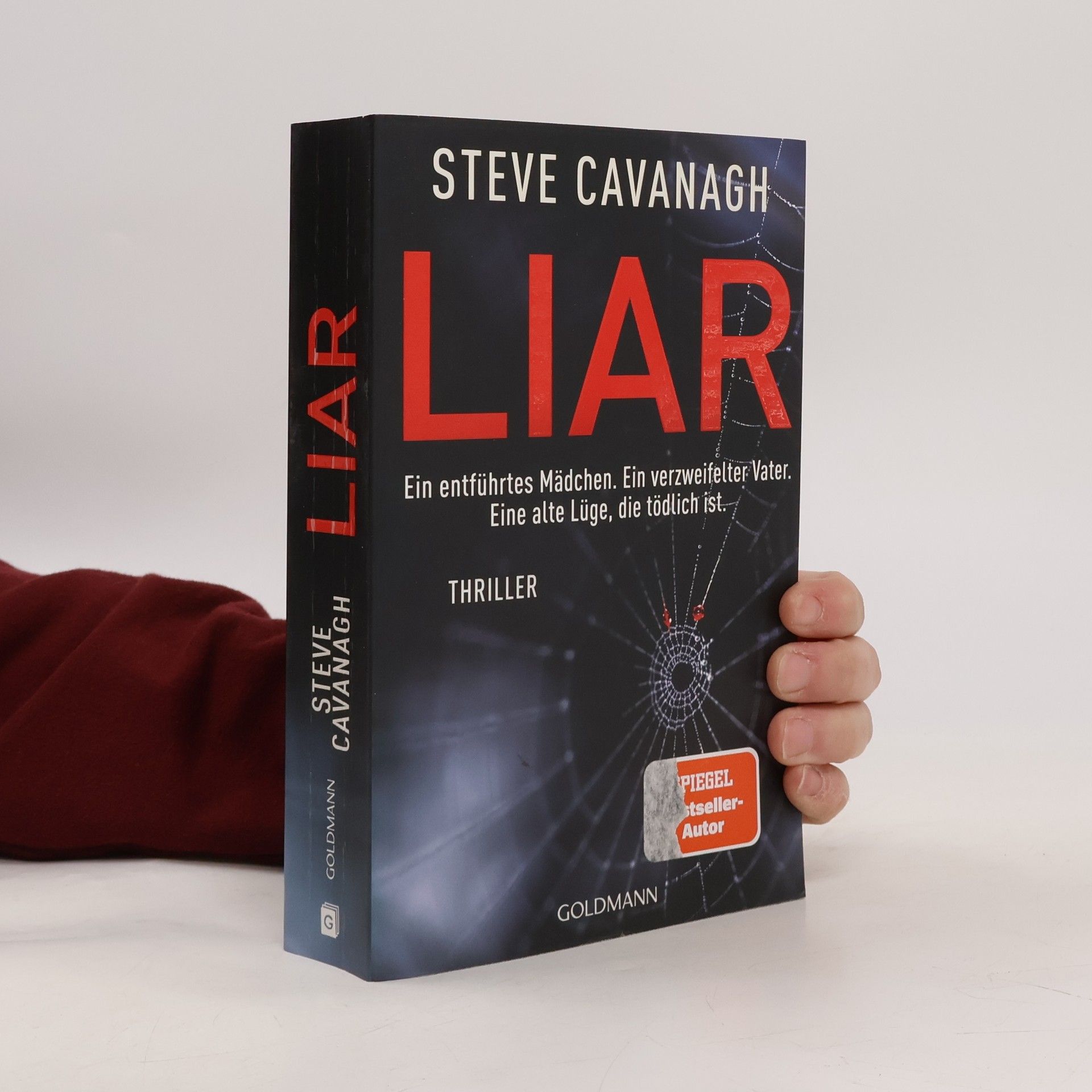 Steve Cavanagh Liar