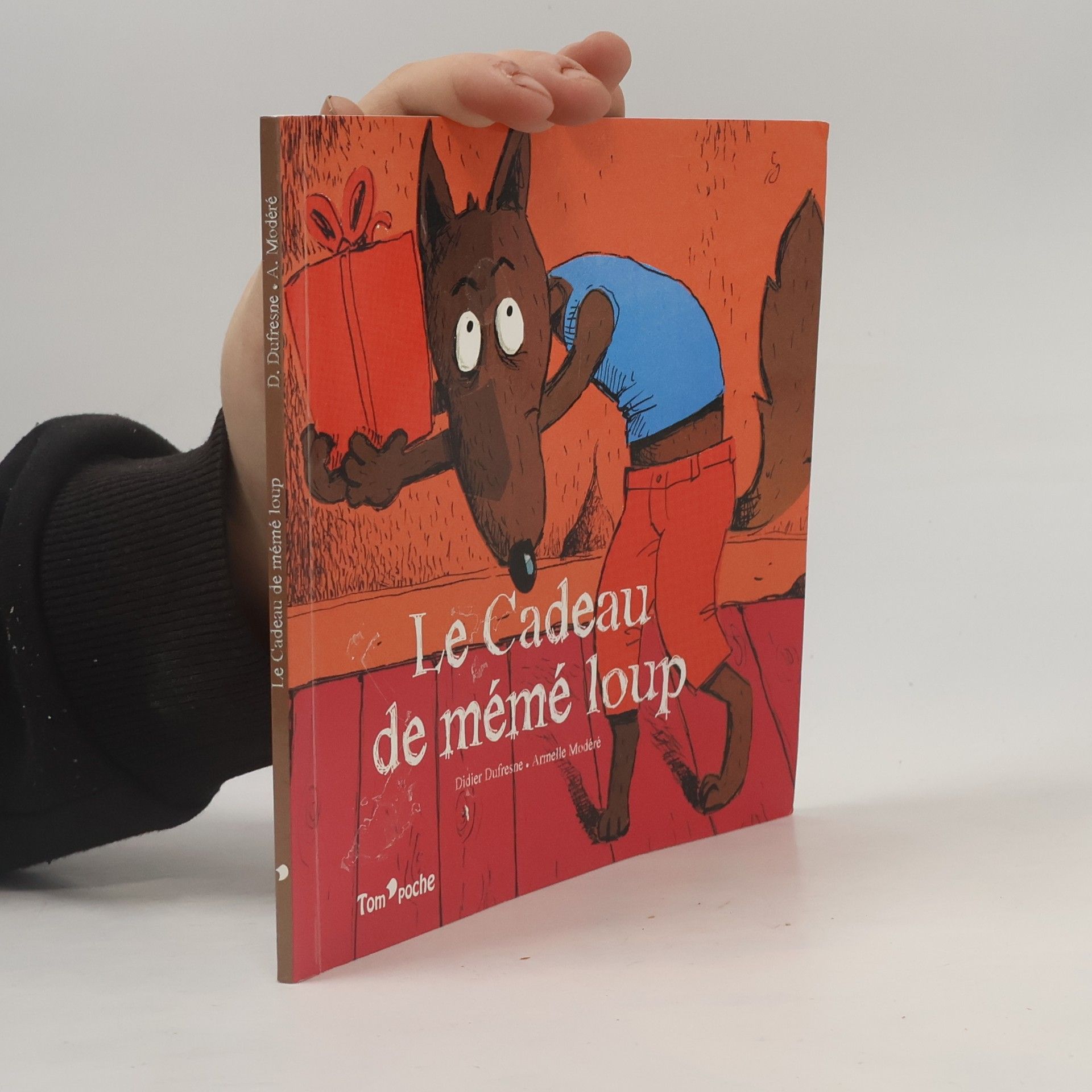 Le Cadeau de mémé loup