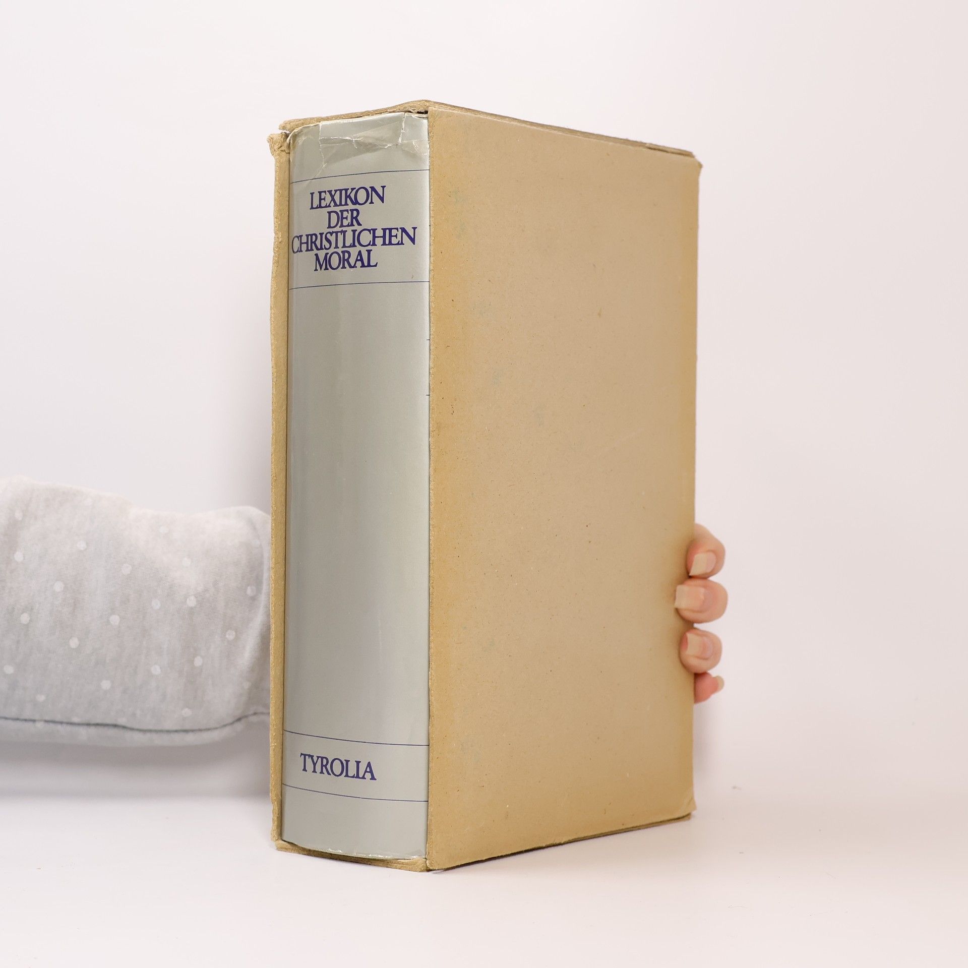 Lexikon der christlichen Moral