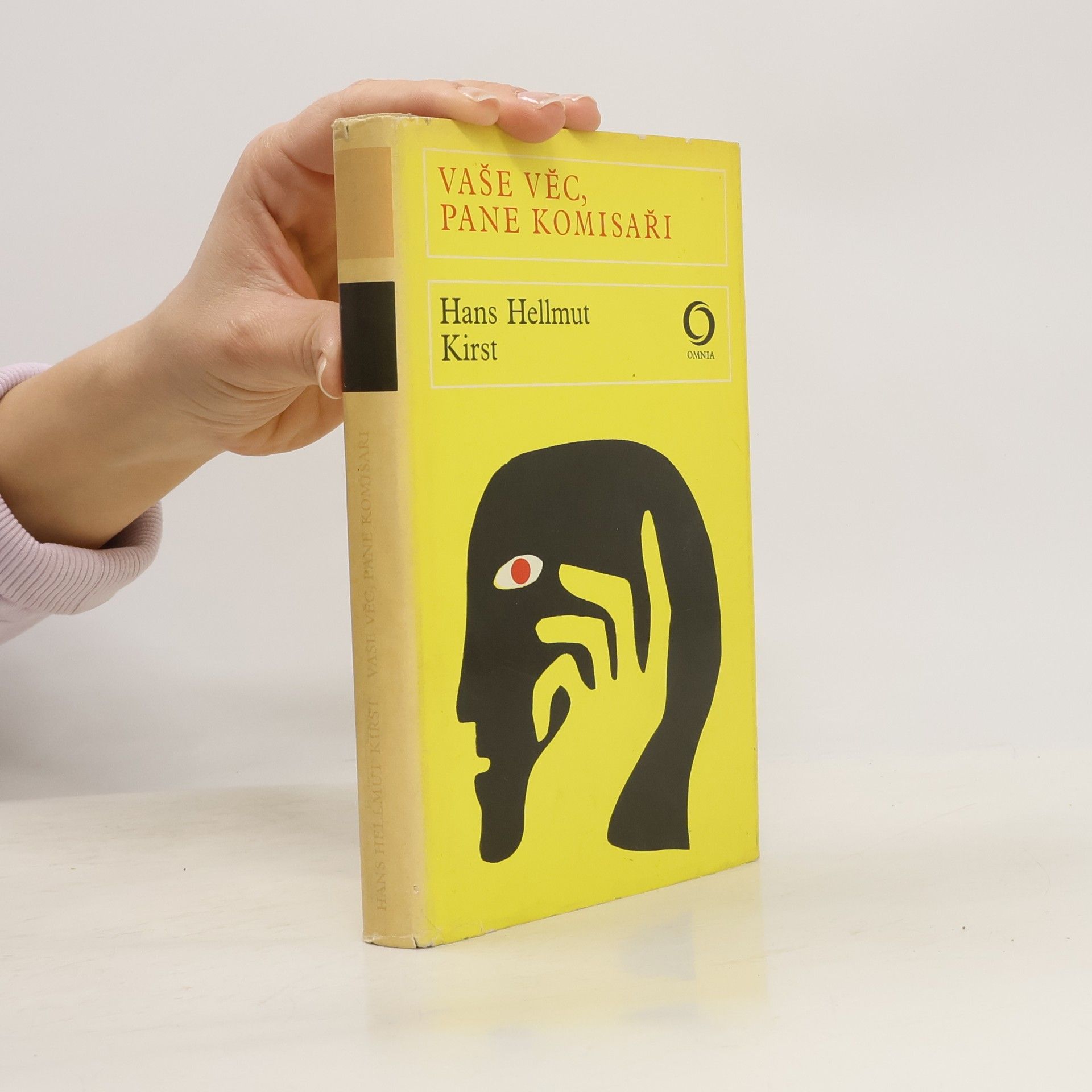 Hans Hellmut Kirst Vaše věc, pane komisaři