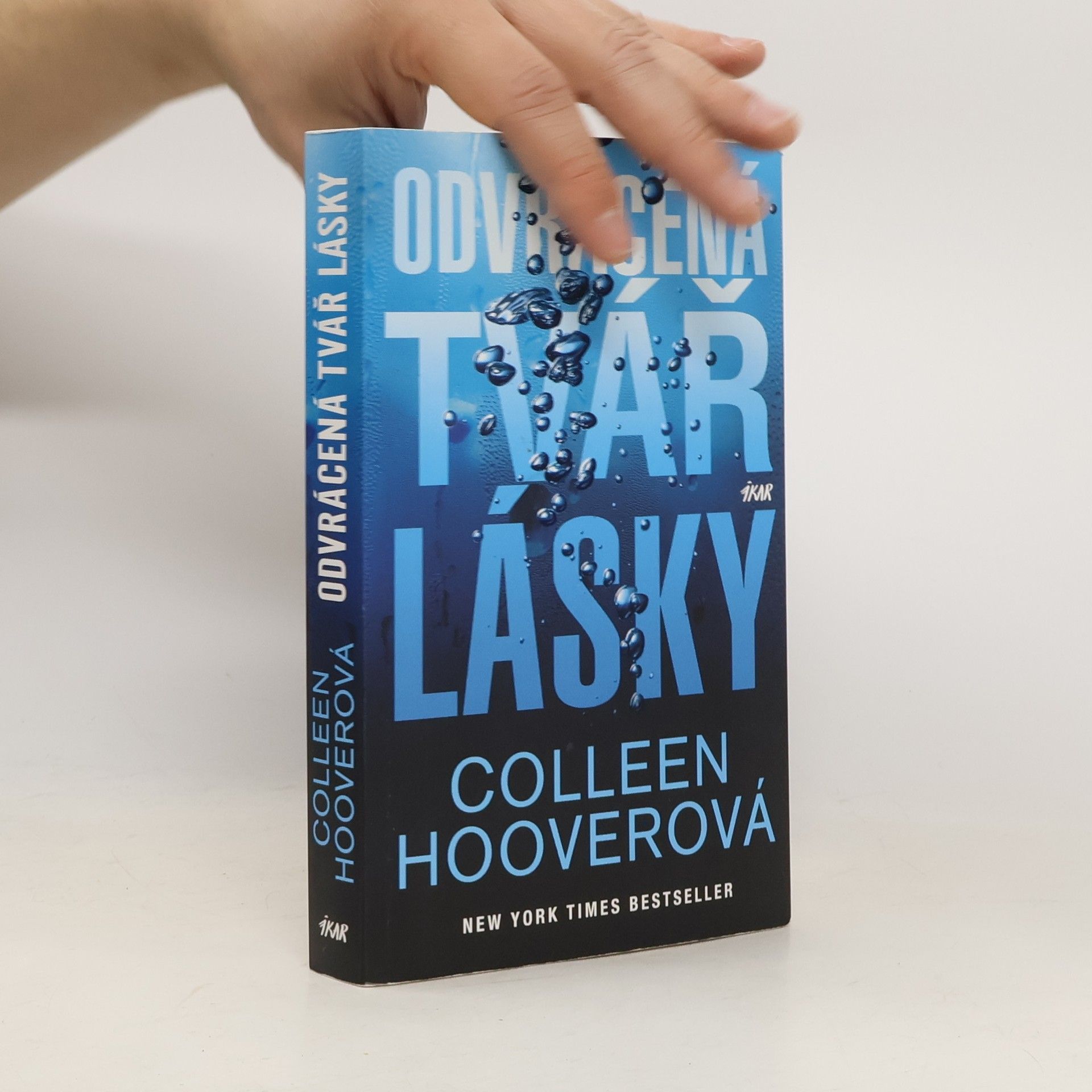 Colleen Hoover Odvrácená tvář lásky