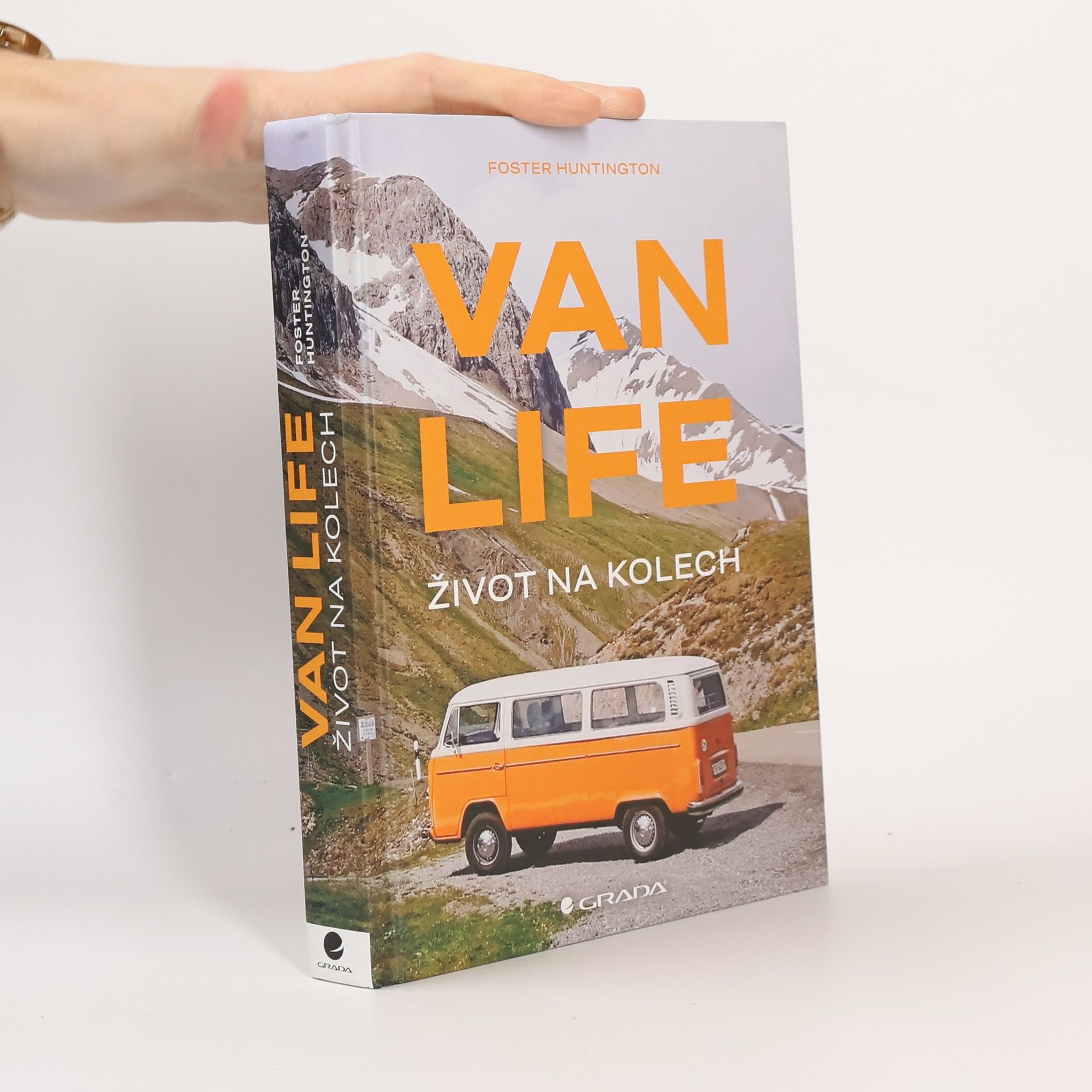 Foster Huntington Van life - Život na kolech