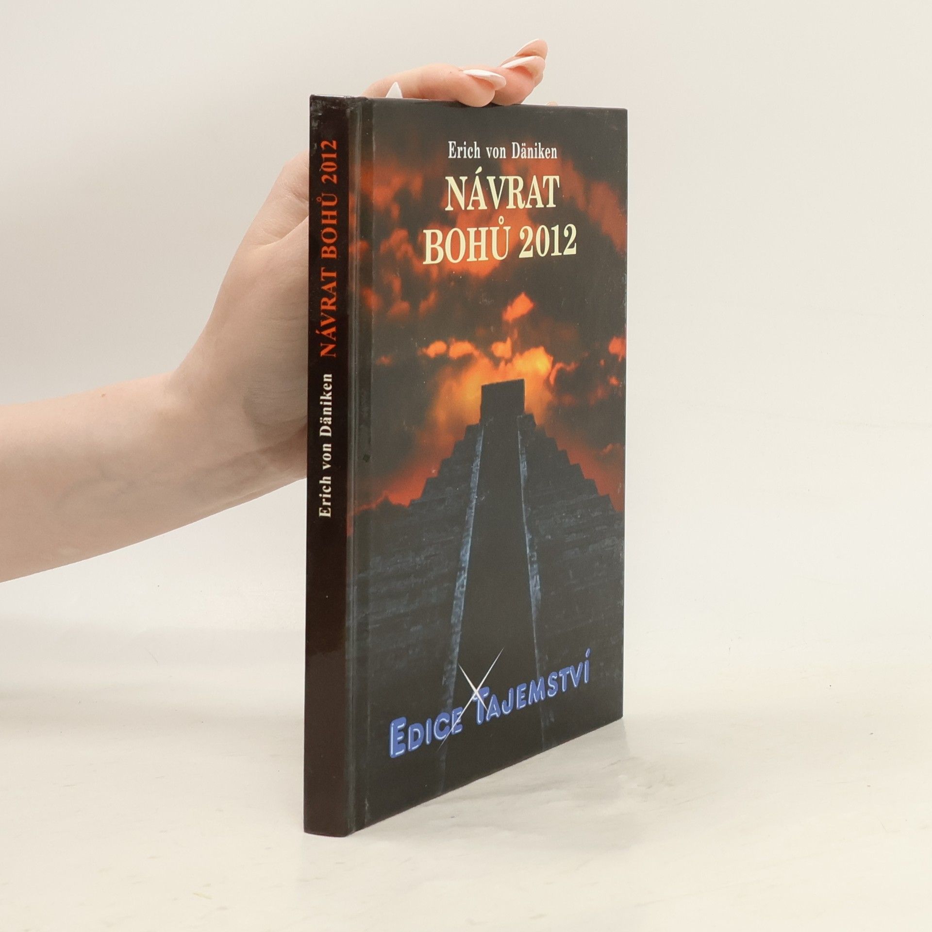 Erich von Däniken Návrat bohů 2012