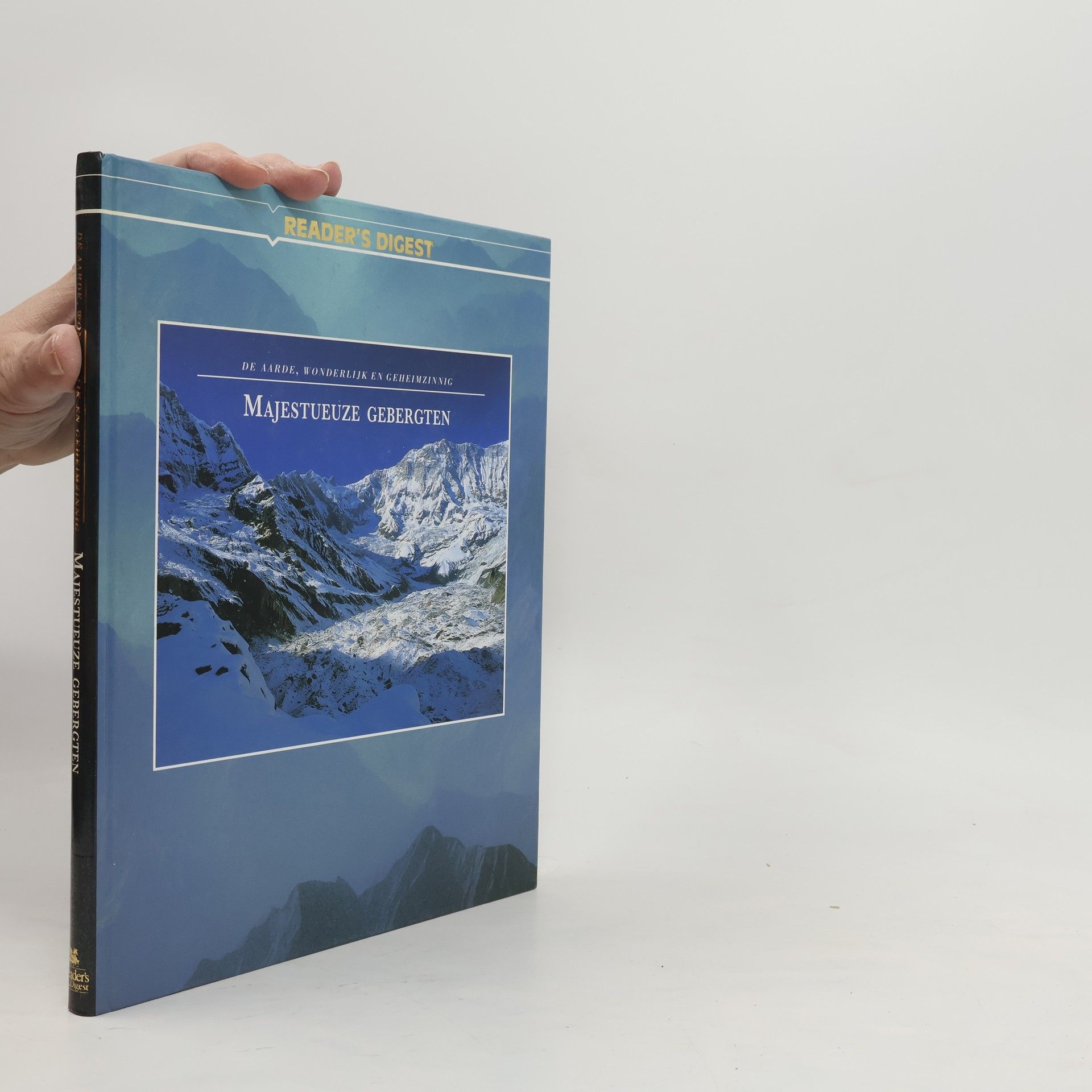 Various authors Majestueuze Gebergten