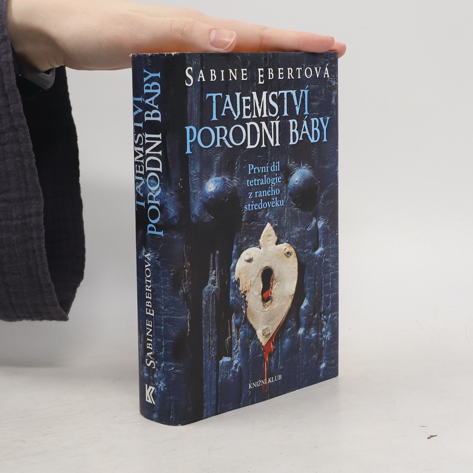 Sabine Ebert Tajemství porodní báby