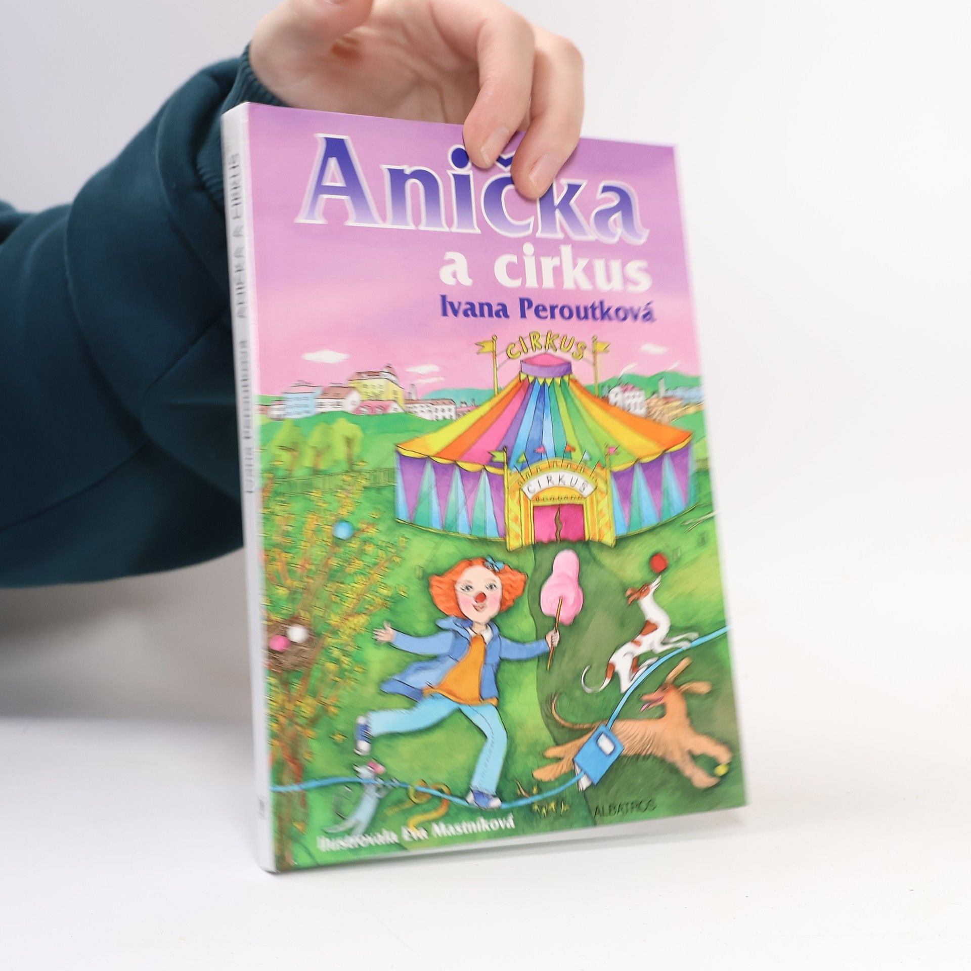Ivana Peroutková Anička a cirkus