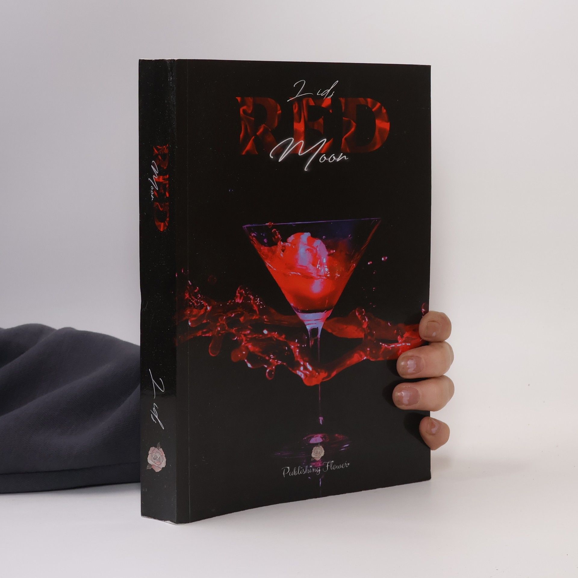 Lids Author Red Moon