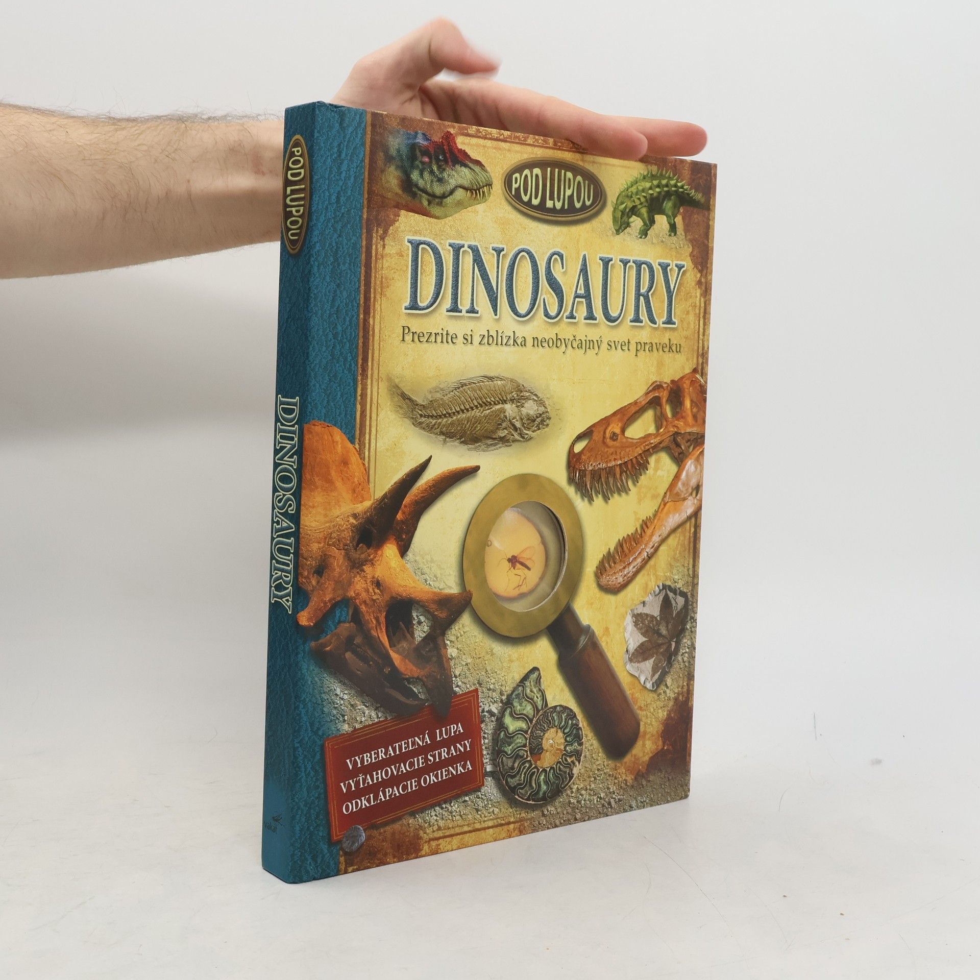 Various authors Pod Lupou: Dinosaury