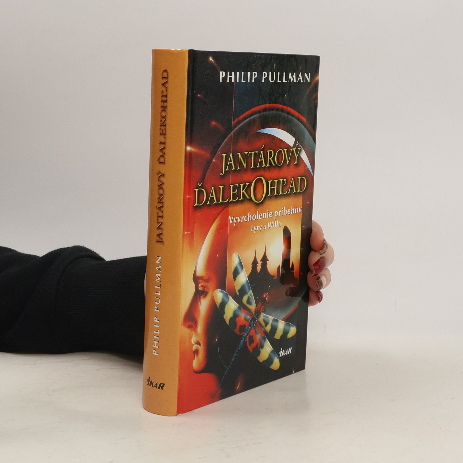 Philip Pullman Jantárový ďalekohľad
