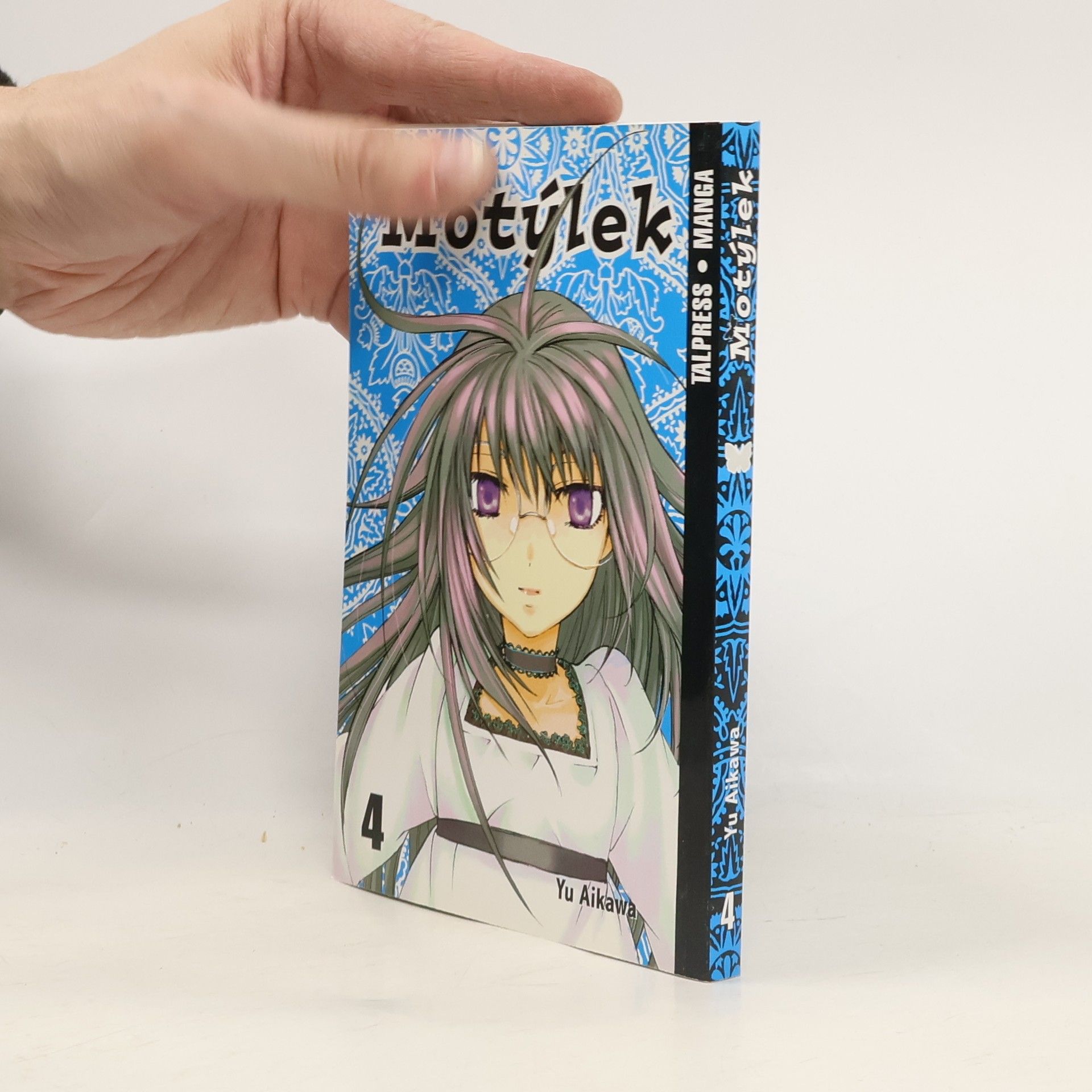 Yu Aikawa Motýlek. 4