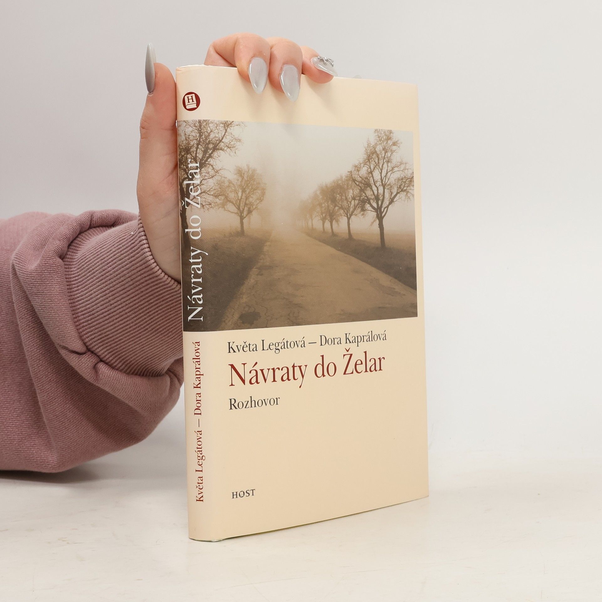 Květa Legátová Návraty do Želar