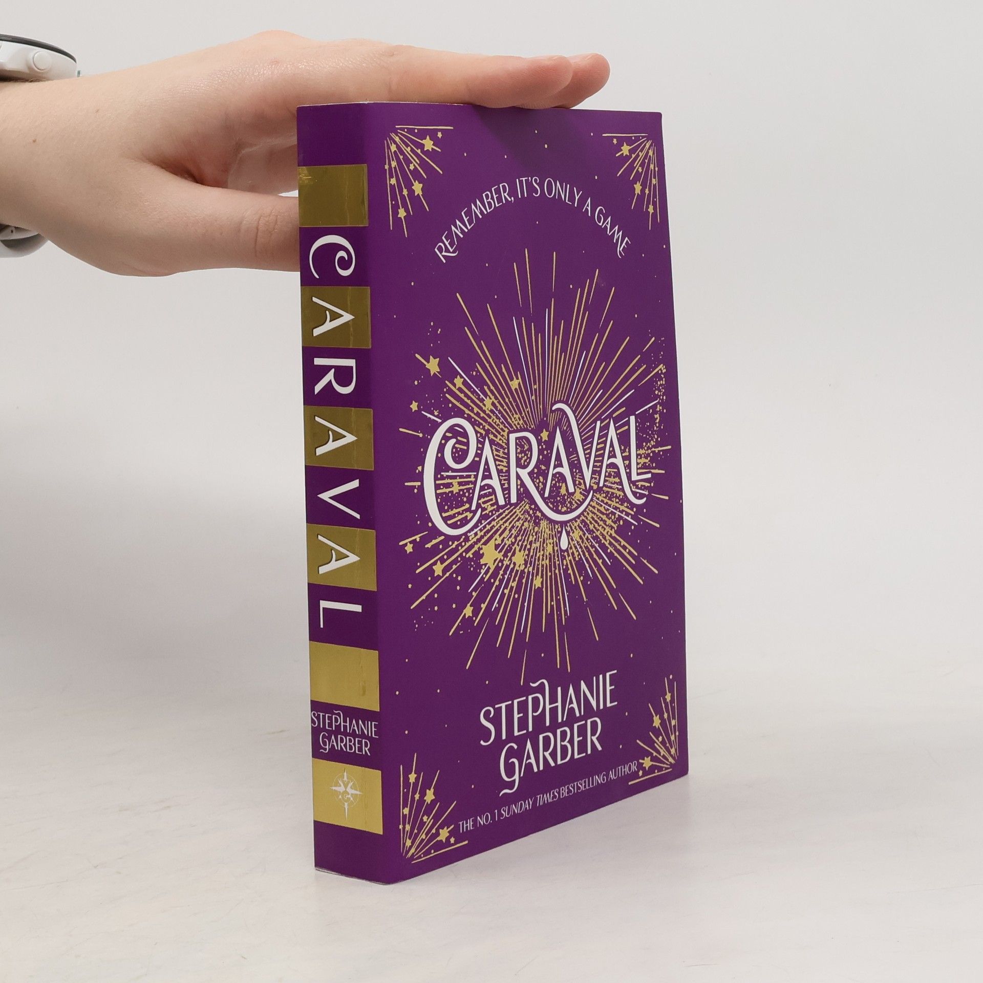 Stephanie Garber Caraval