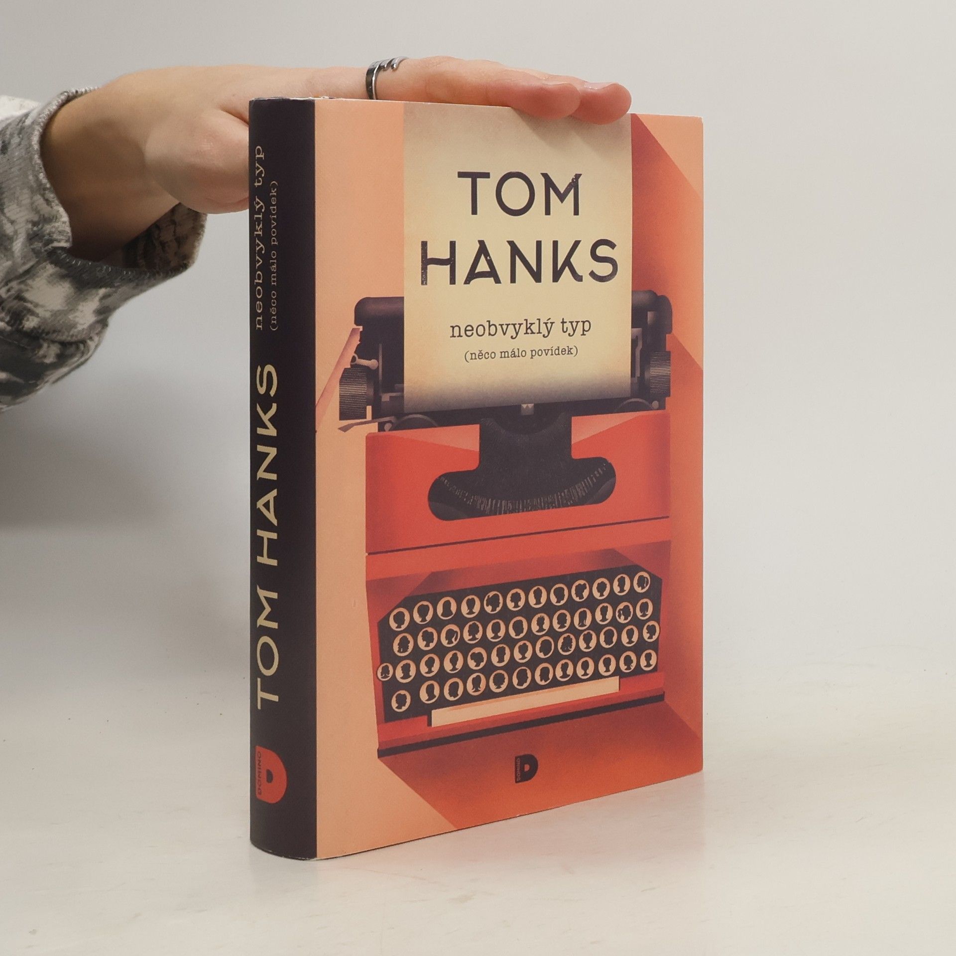 Tom Hanks Neobvyklý typ. Něco málo povídek