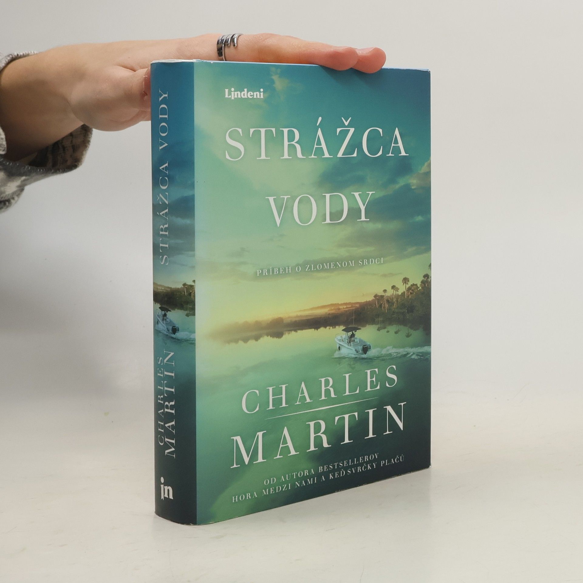 Charles Martin Strážca vody