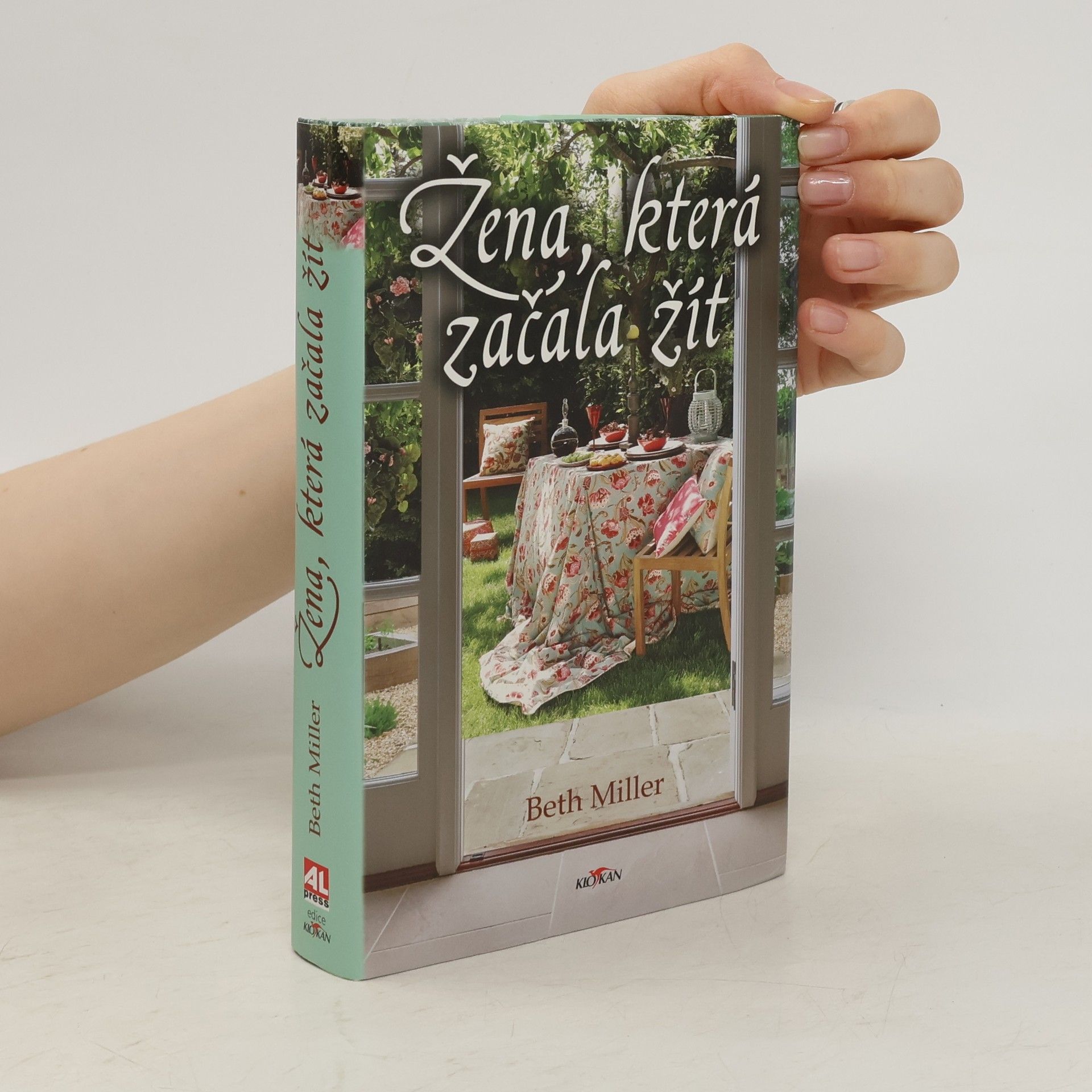 Beth Miller Žena, která začala žít