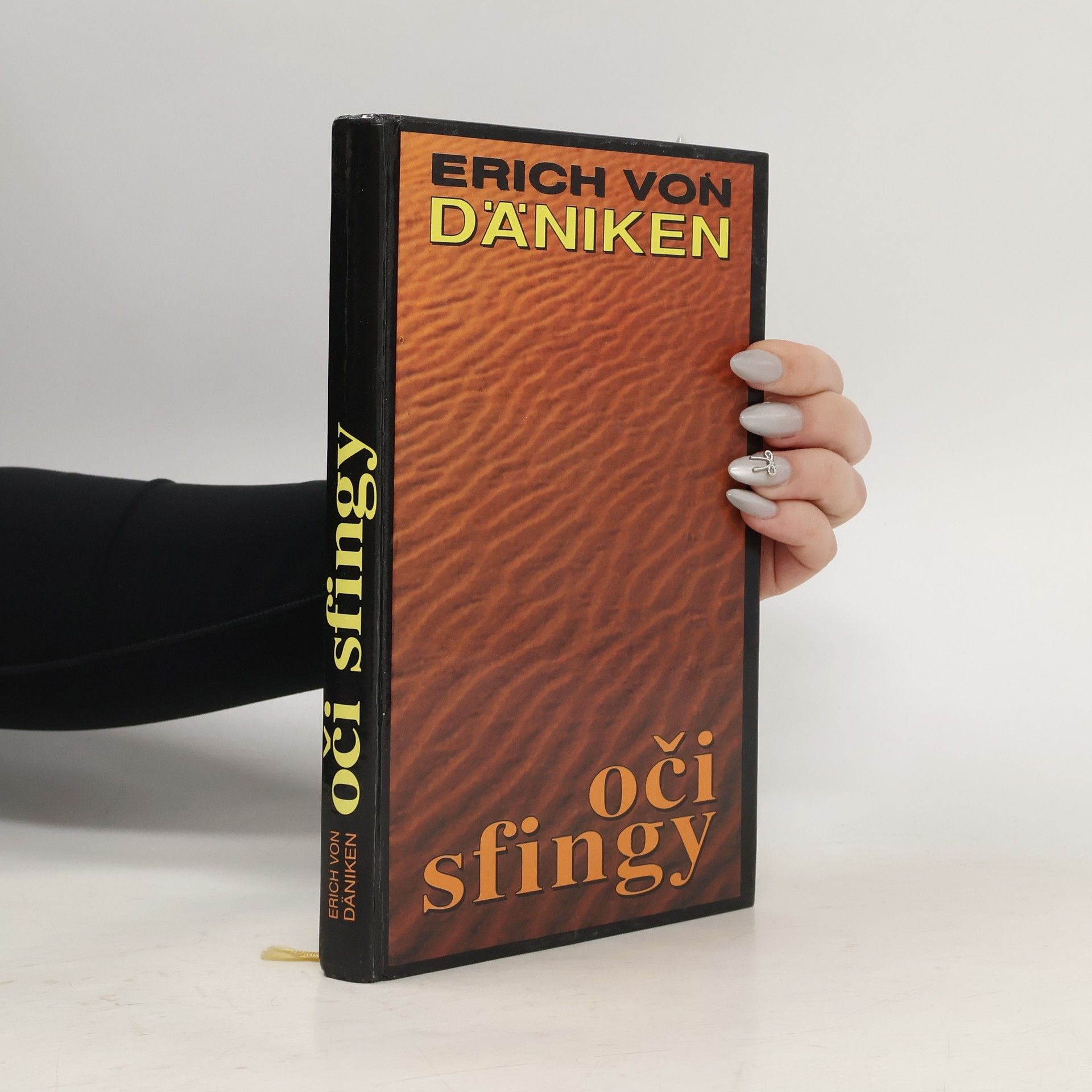 Erich von Däniken Oči sfingy