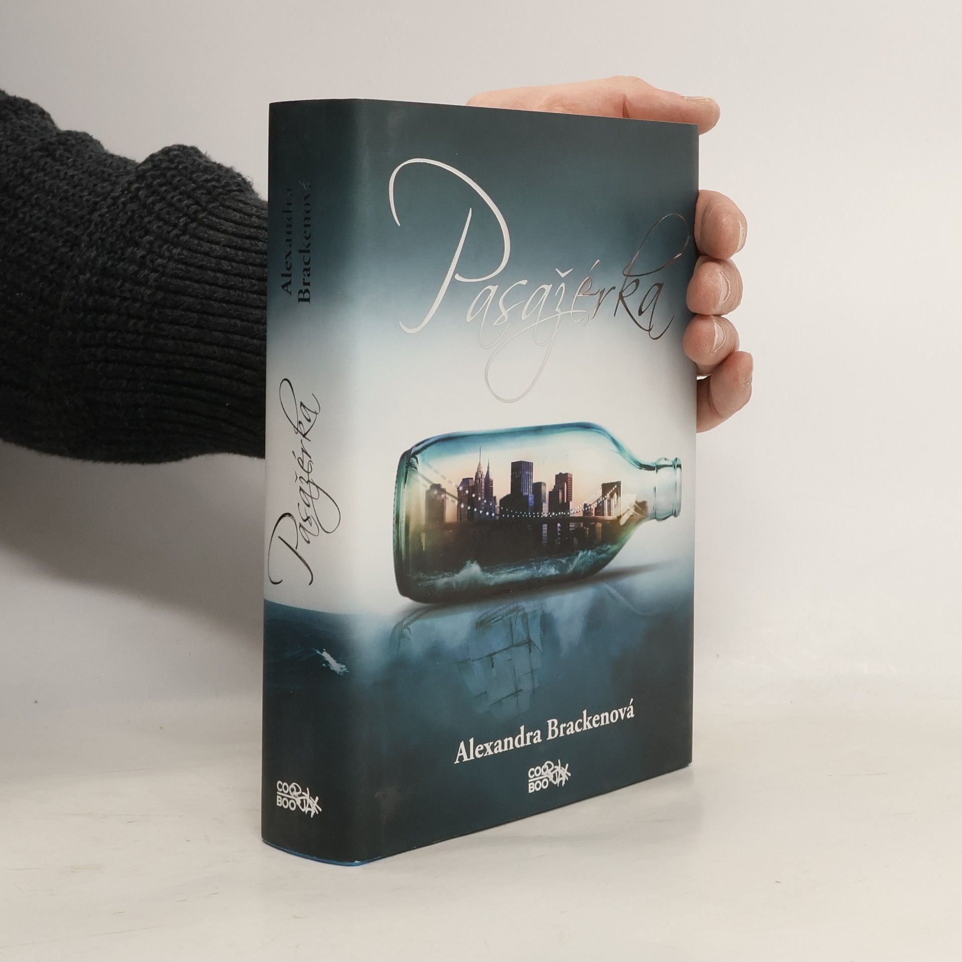 Alexandra Bracken Pasažérka