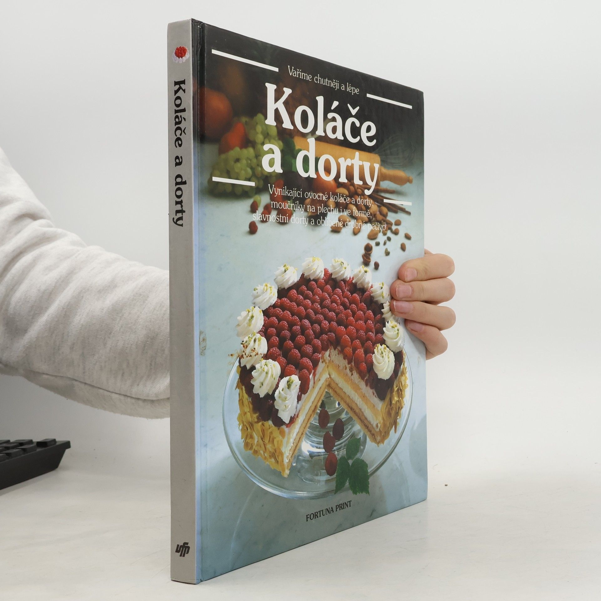 Various authors Koláče a dorty