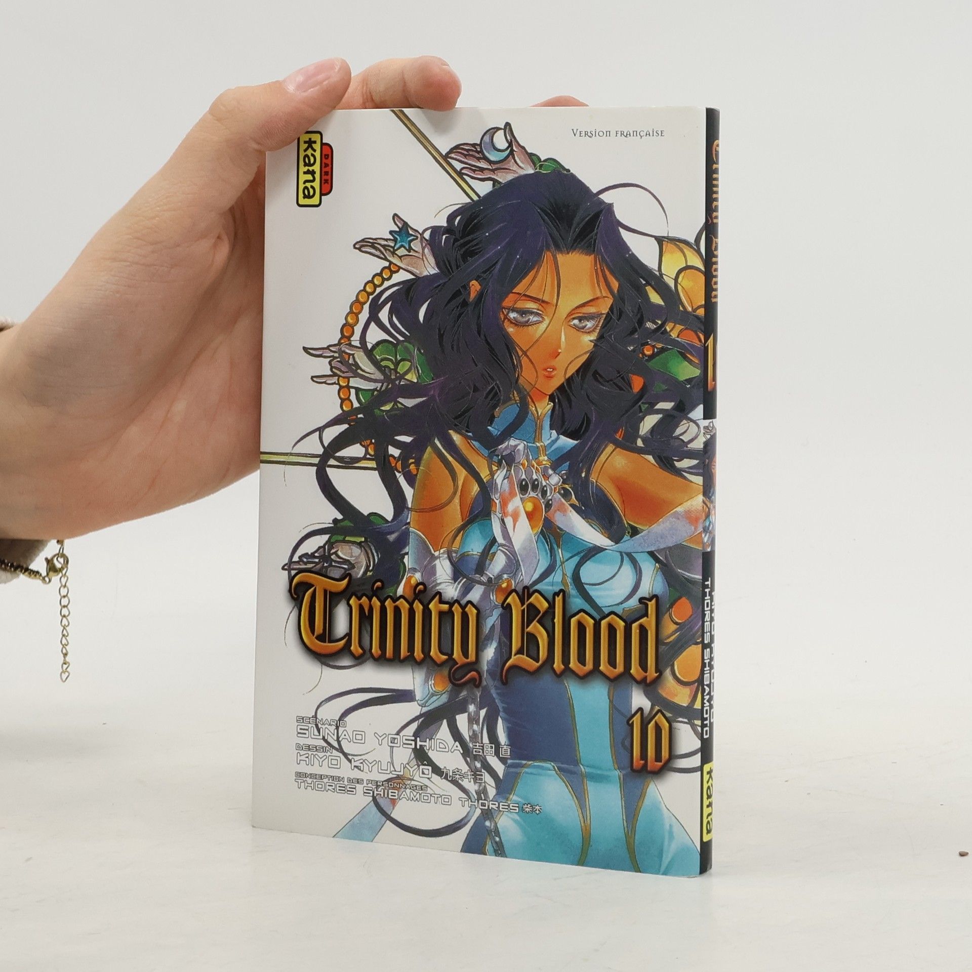 Pascale Simon Trinity Blood