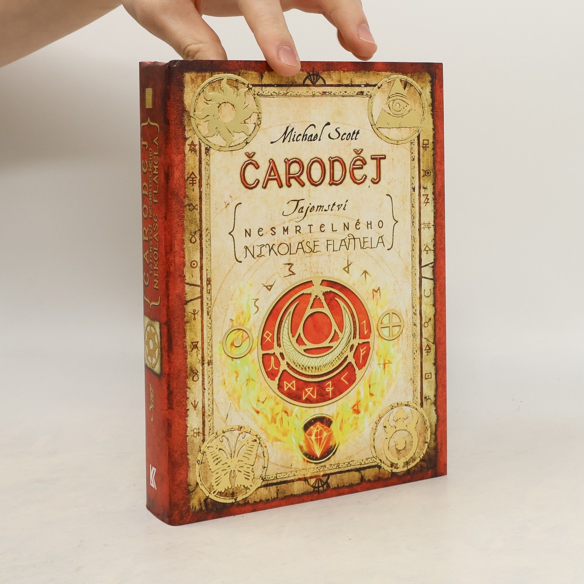 Michael Scott Tajemství nesmrtelného Nikolase Flamela. Čaroděj