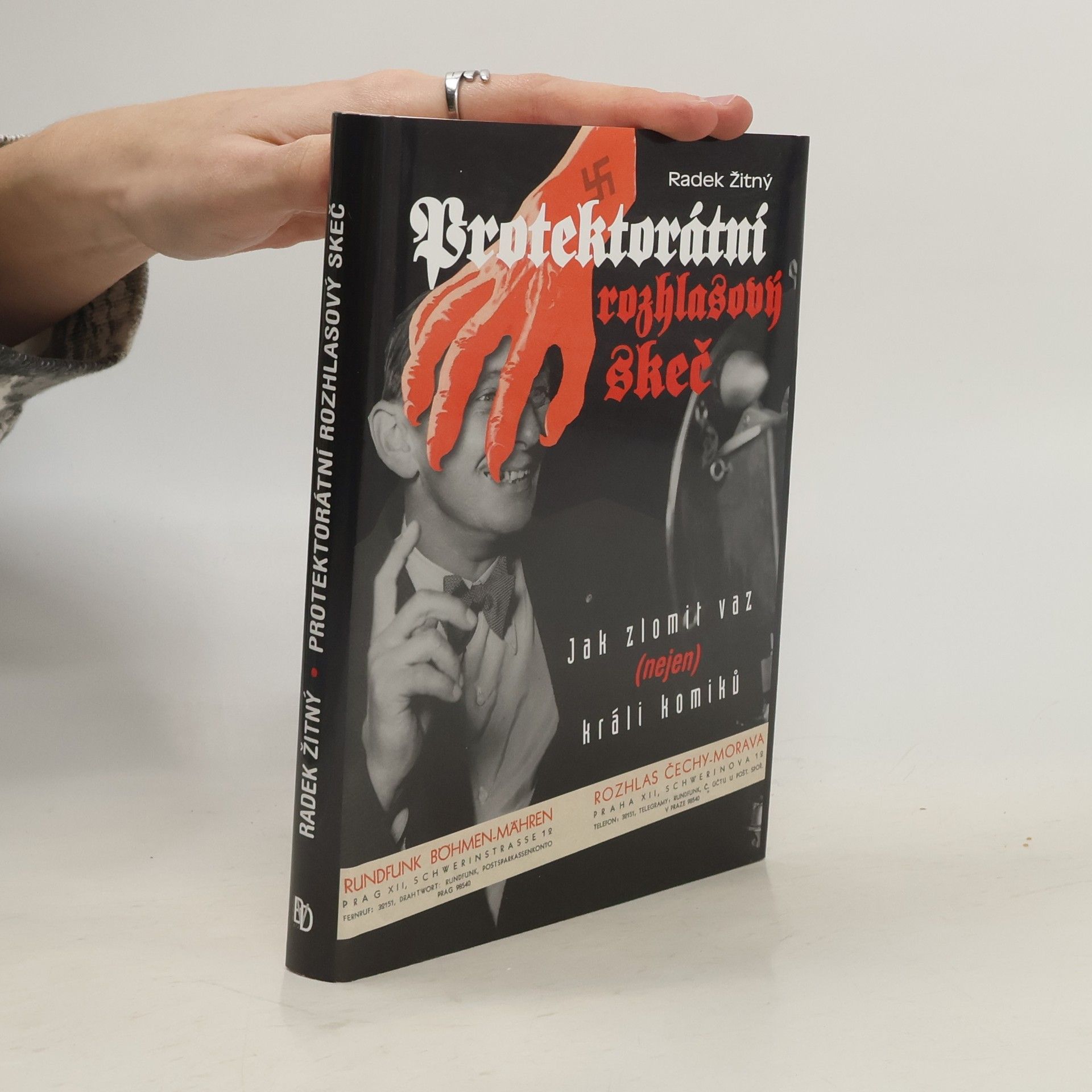 Radek Žitný Protektorátní rozhlasový skeč. Jak zlomit vaz (nejen) králi komiků