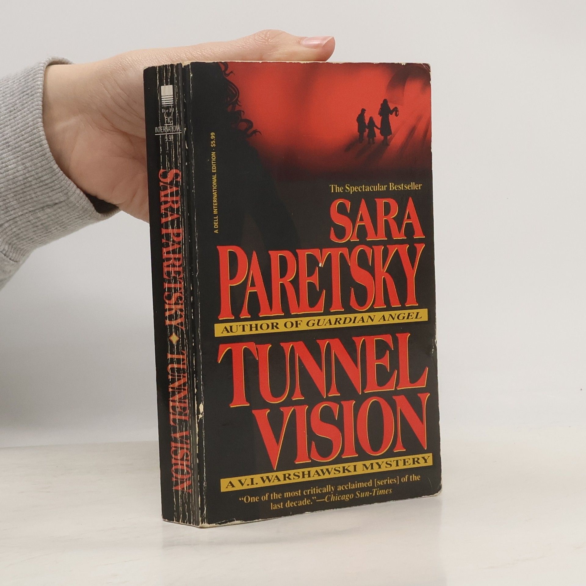 Sara Paretzky V.I. Warshawski Mystery: Tunnel Vision