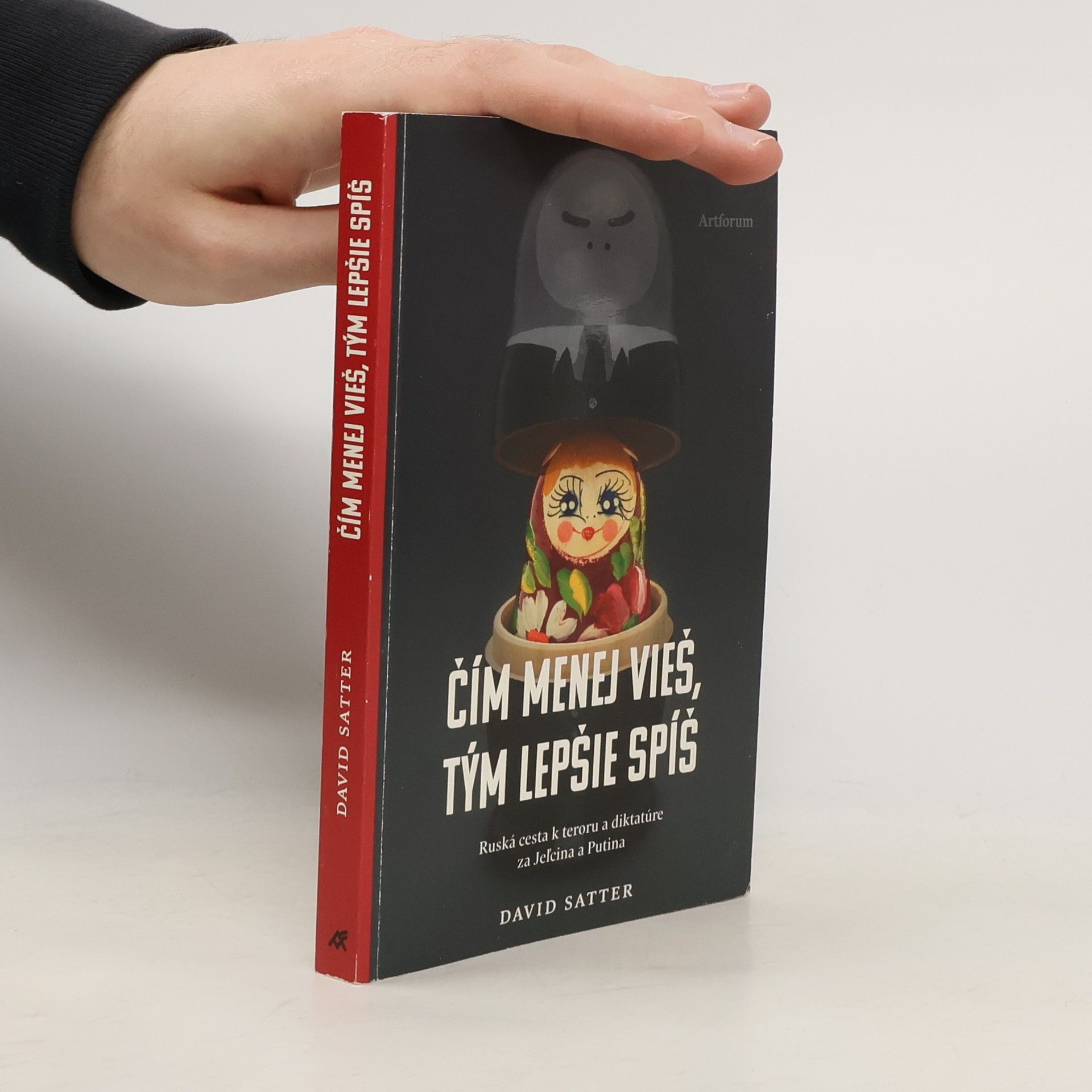 Čím menej vieš, tým lepšie spíš: Ruská cesta k teroru a diktatúre za Jeľcina a Putina