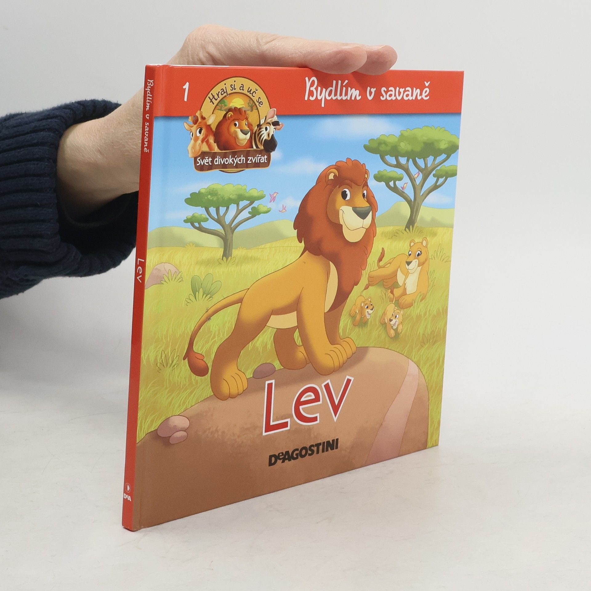 AA.VV. Svět divokých zvířat. Lev